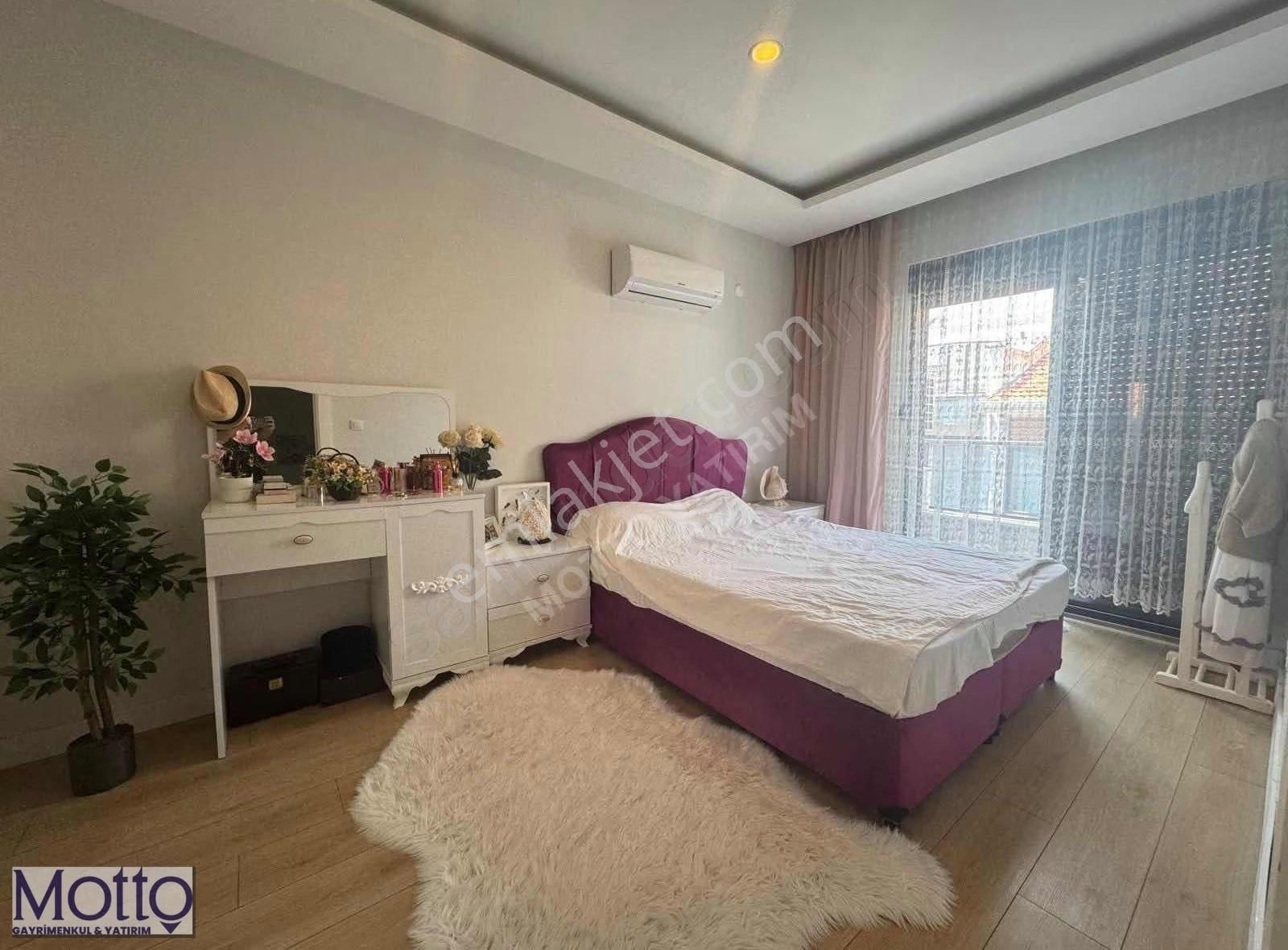 Güzelobada Havuzlu Villa Konseptinde Satılık 2+1 Eşyalı Daire - Görsel 11