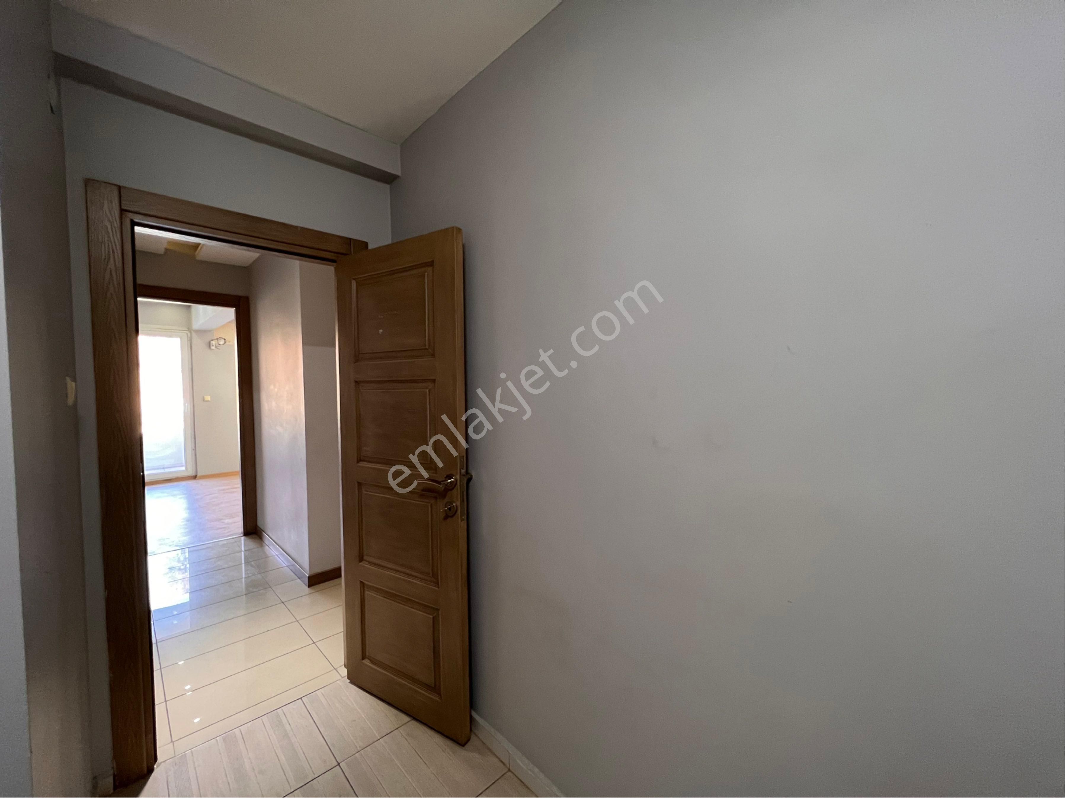 Buca Menderes Cd Üzeri Eski Cezaevi Karşısı Kiralık Ofis İşyeri - Görsel 26