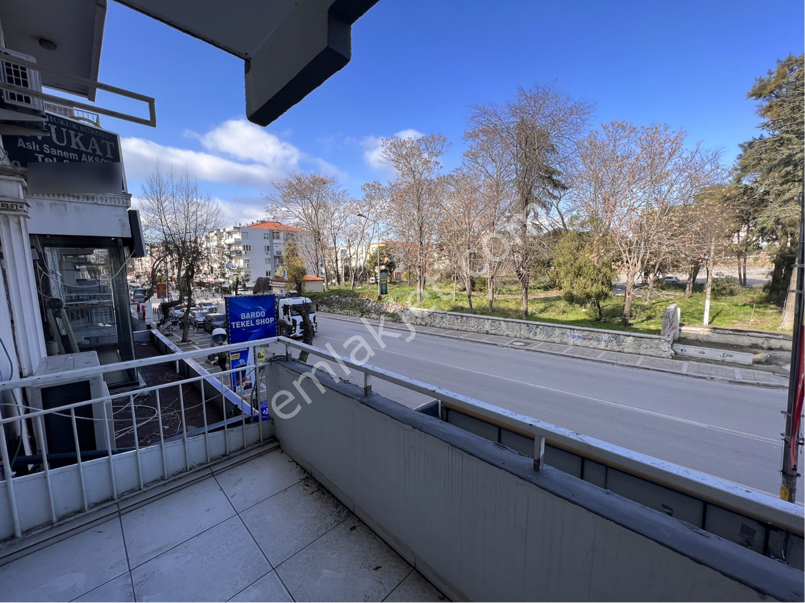 Buca Menderes Cd Üzeri Eski Cezaevi Karşısı Kiralık Ofis İşyeri - Görsel 16
