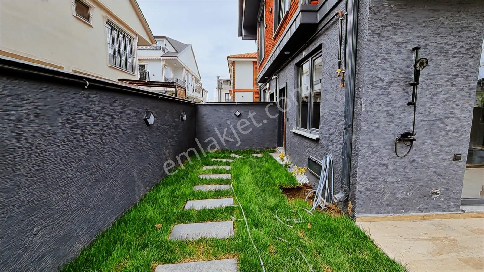 Fırsat!!okullara Komşu Müstakil Havuzlu Nefis 4+1 Villa - Görsel 7