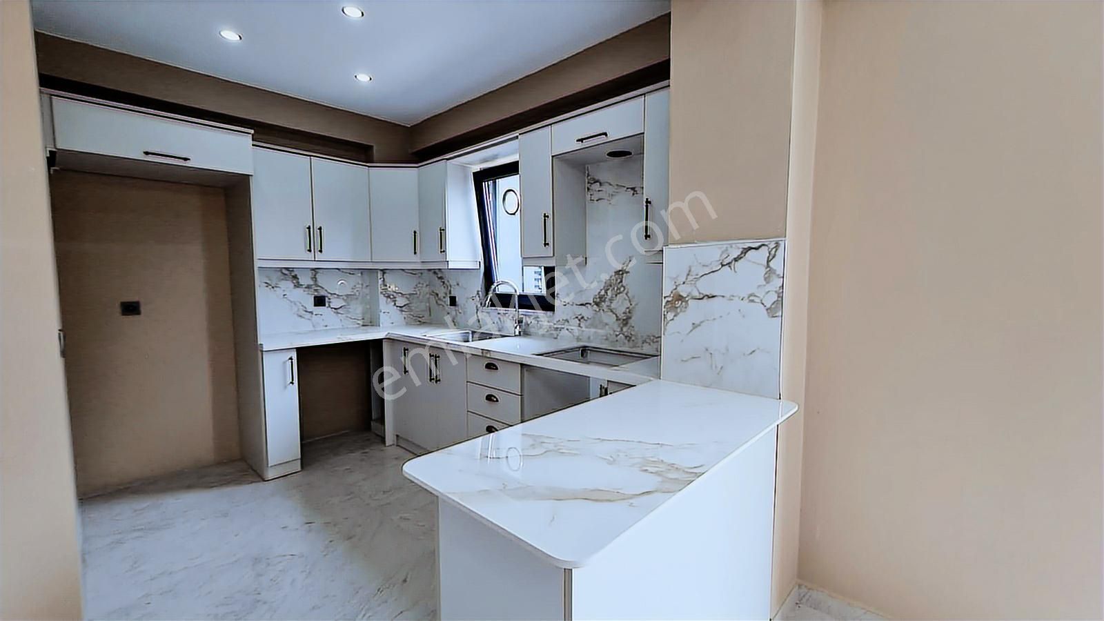 Fırsat!!okullara Komşu Müstakil Havuzlu Nefis 4+1 Villa - Görsel 2