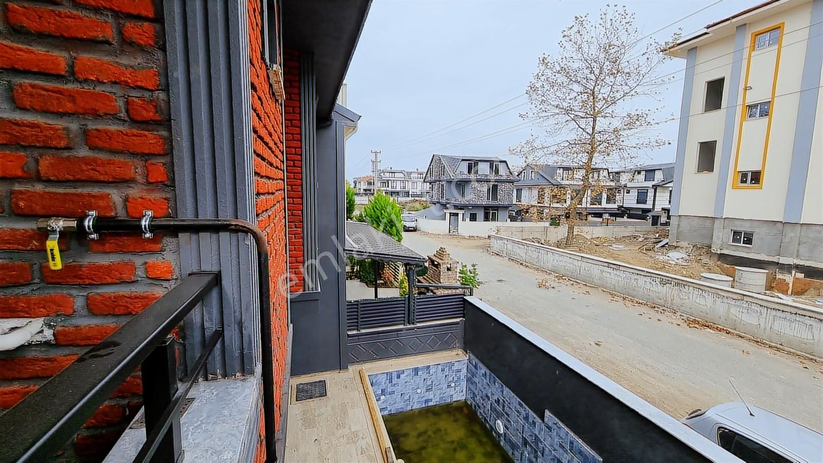 Fırsat!!okullara Komşu Müstakil Havuzlu Nefis 4+1 Villa - Görsel 17