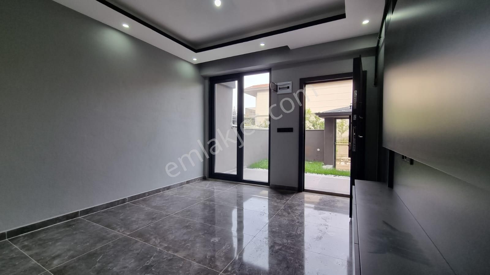 Aile Yaşamına Uygun,ayrı Mutfaklı 4+1 Lüks Villa Yatırım Fırsatı - Görsel 26