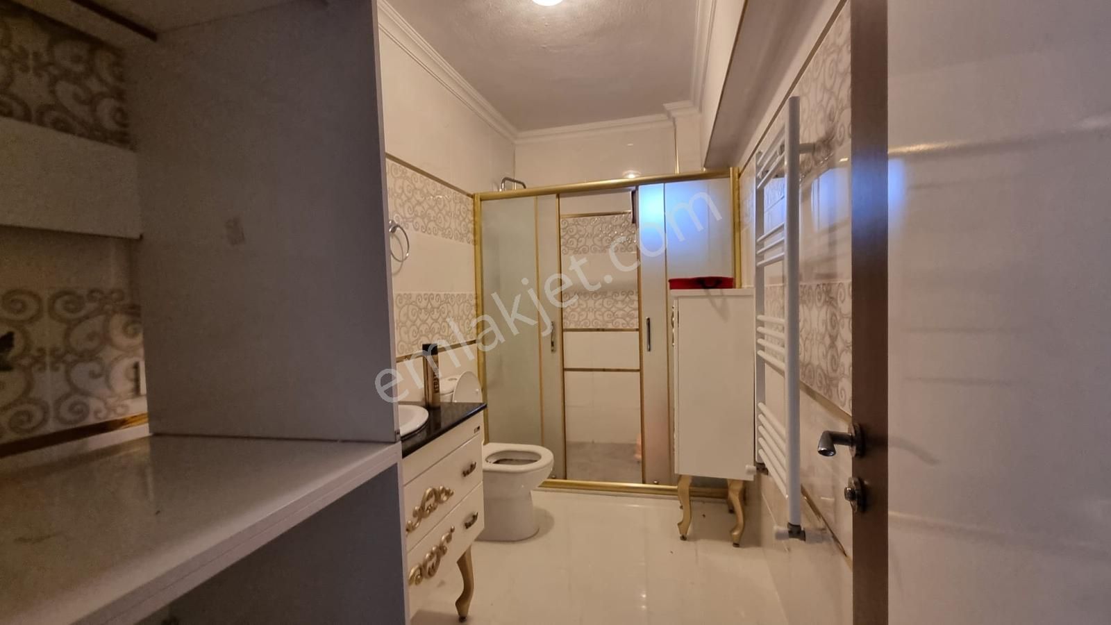 Şan Group'tan Nadir Bulunan Mutfak Ayrı Nefis 265m2 Villa ! - Görsel 16