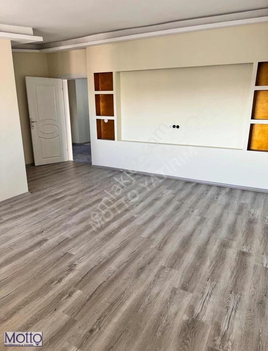 Şehitler Parkı Karşısı Tramway Dibi 5+1 Daire - Görsel 4