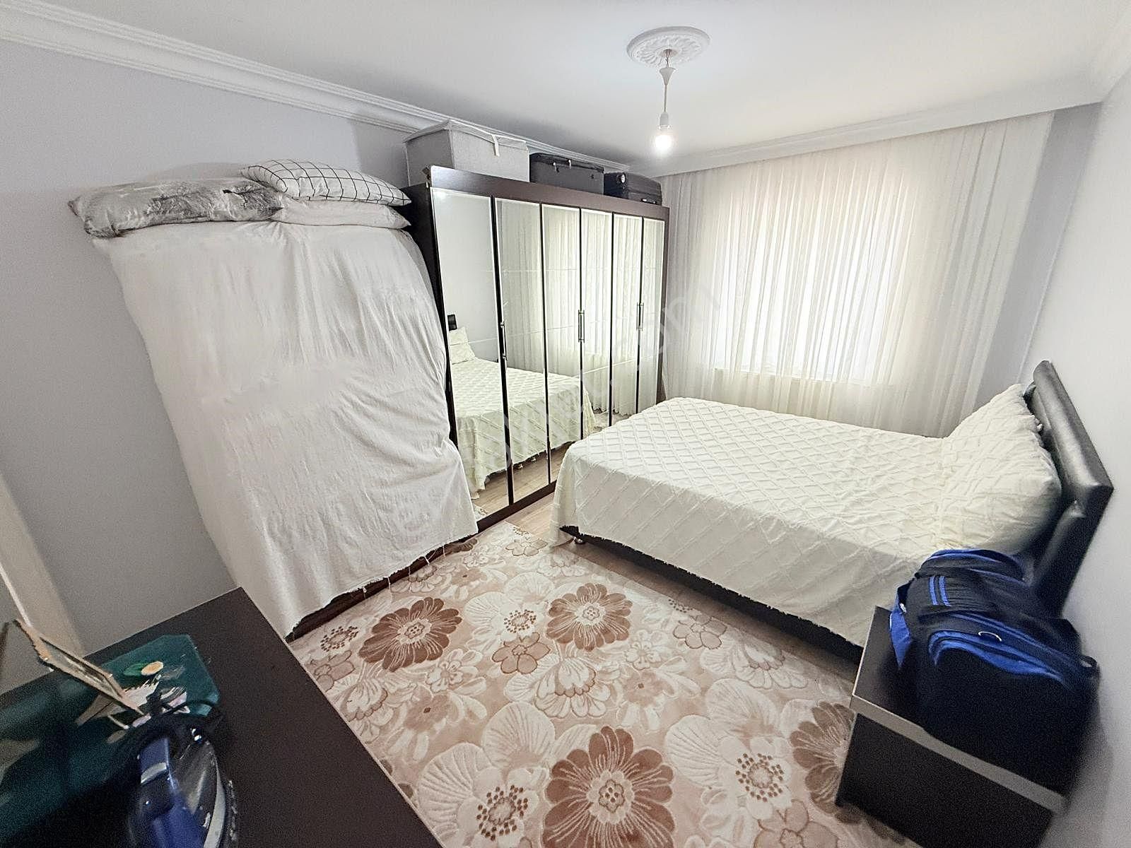 Yıldız'dan Eminevim Kuruluşlarına Uygun Katta Çok Geniş 3+1 !!! - Görsel 29