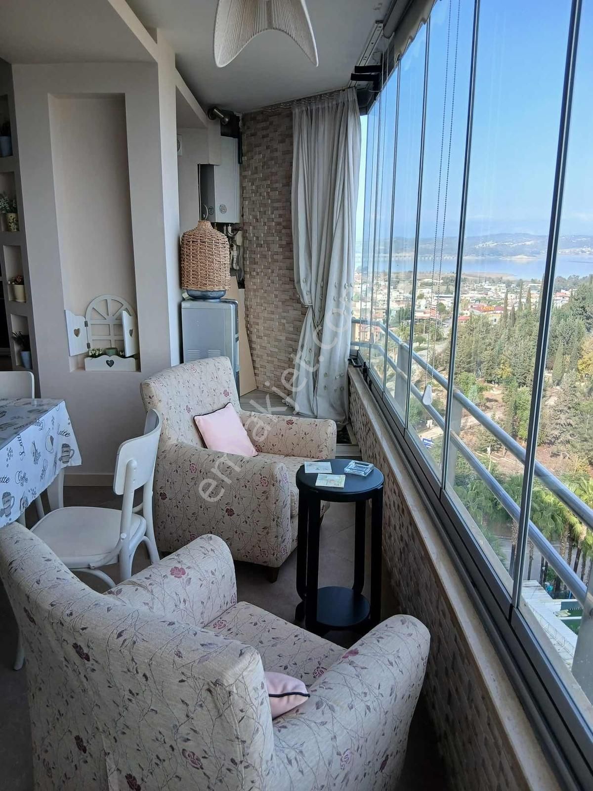 Zorlu'dan Uğurmumcu Bulvarı Üzerinde 4*1 Eşyalı Daire - Görsel 7
