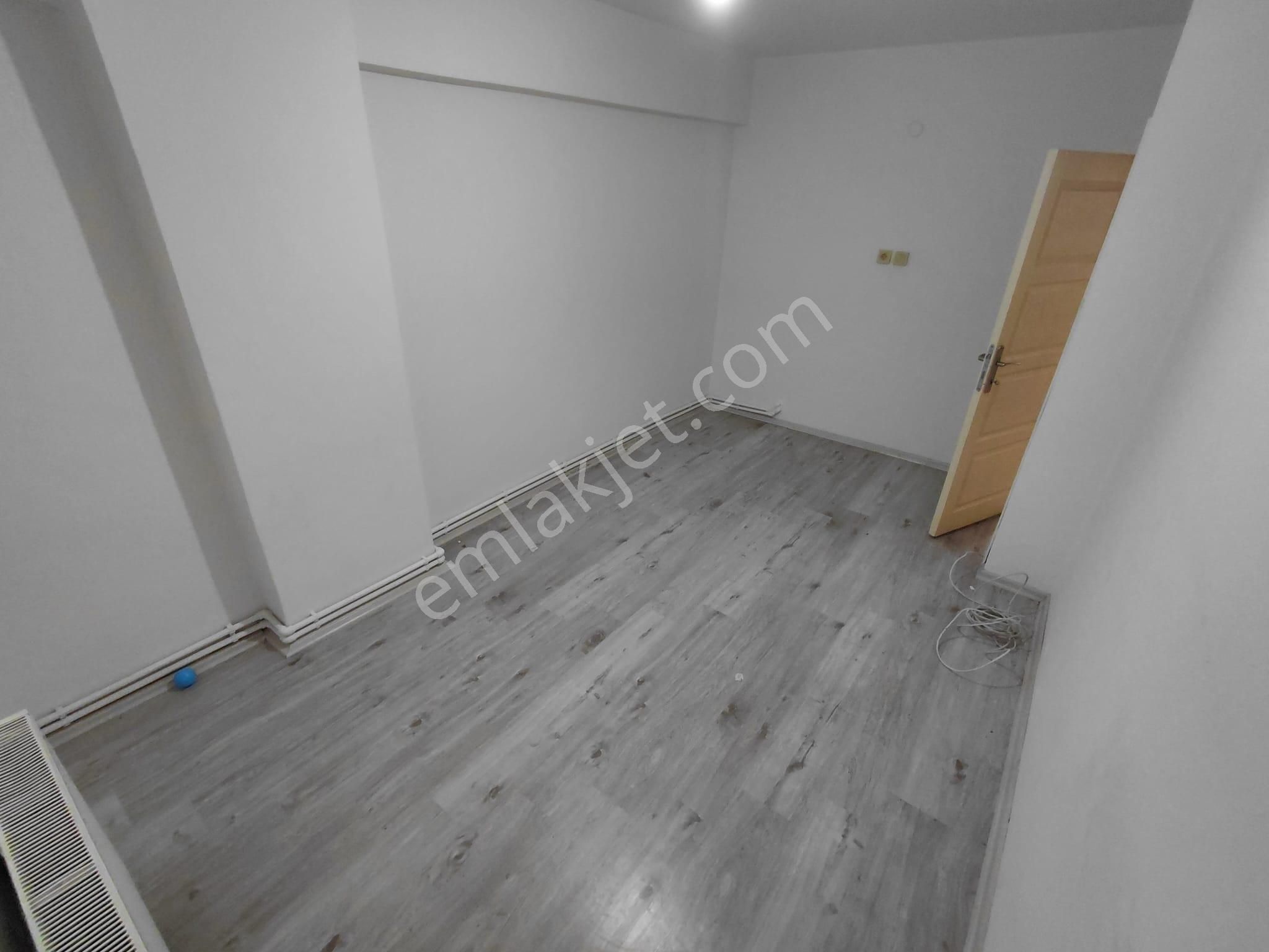 Tek Yetkili-2+1-95 M2-masrafsız-ara Kat-tülinde- Ön Cephe-2 Kat - Görsel 24