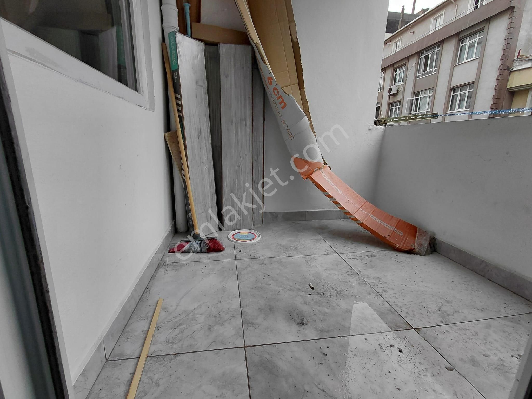 Tek Yetkili-2+1-95 M2-masrafsız-ara Kat-tülinde- Ön Cephe-2 Kat - Görsel 7