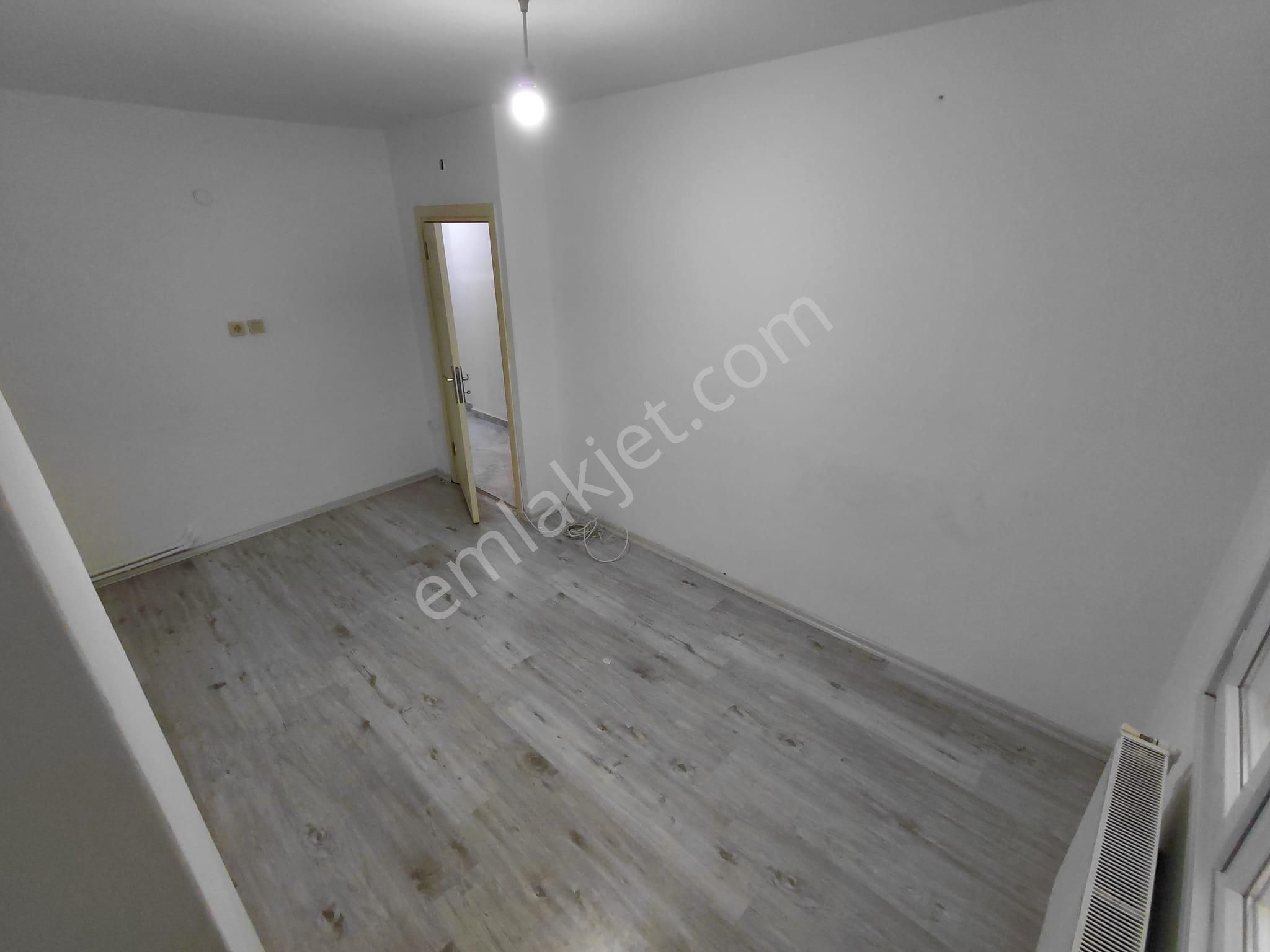 Tek Yetkili-2+1-95 M2-masrafsız-ara Kat-tülinde- Ön Cephe-2 Kat - Görsel 28