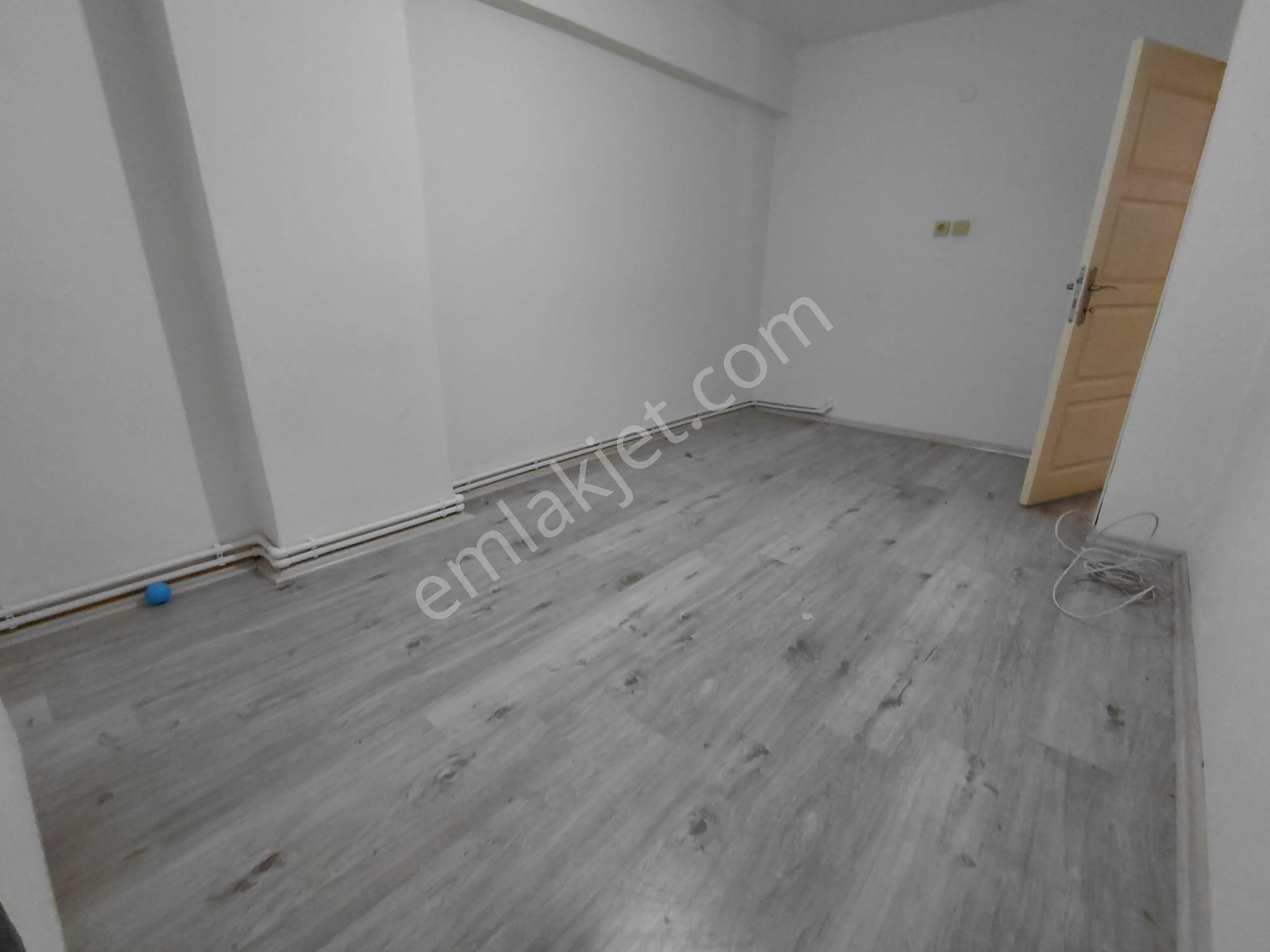 Tek Yetkili-2+1-95 M2-masrafsız-ara Kat-tülinde- Ön Cephe-2 Kat - Görsel 26