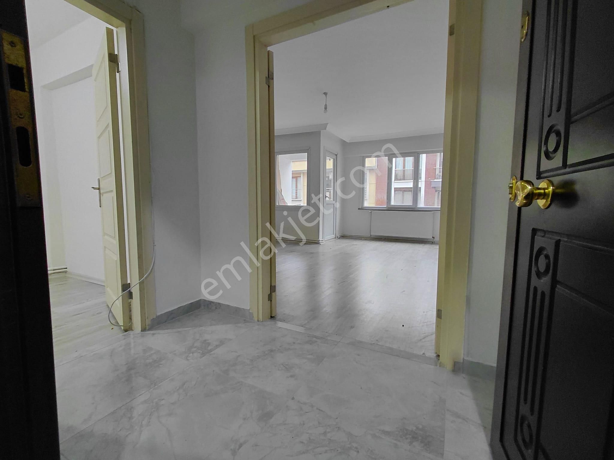 Tek Yetkili-2+1-95 M2-masrafsız-ara Kat-tülinde- Ön Cephe-2 Kat - Görsel 11