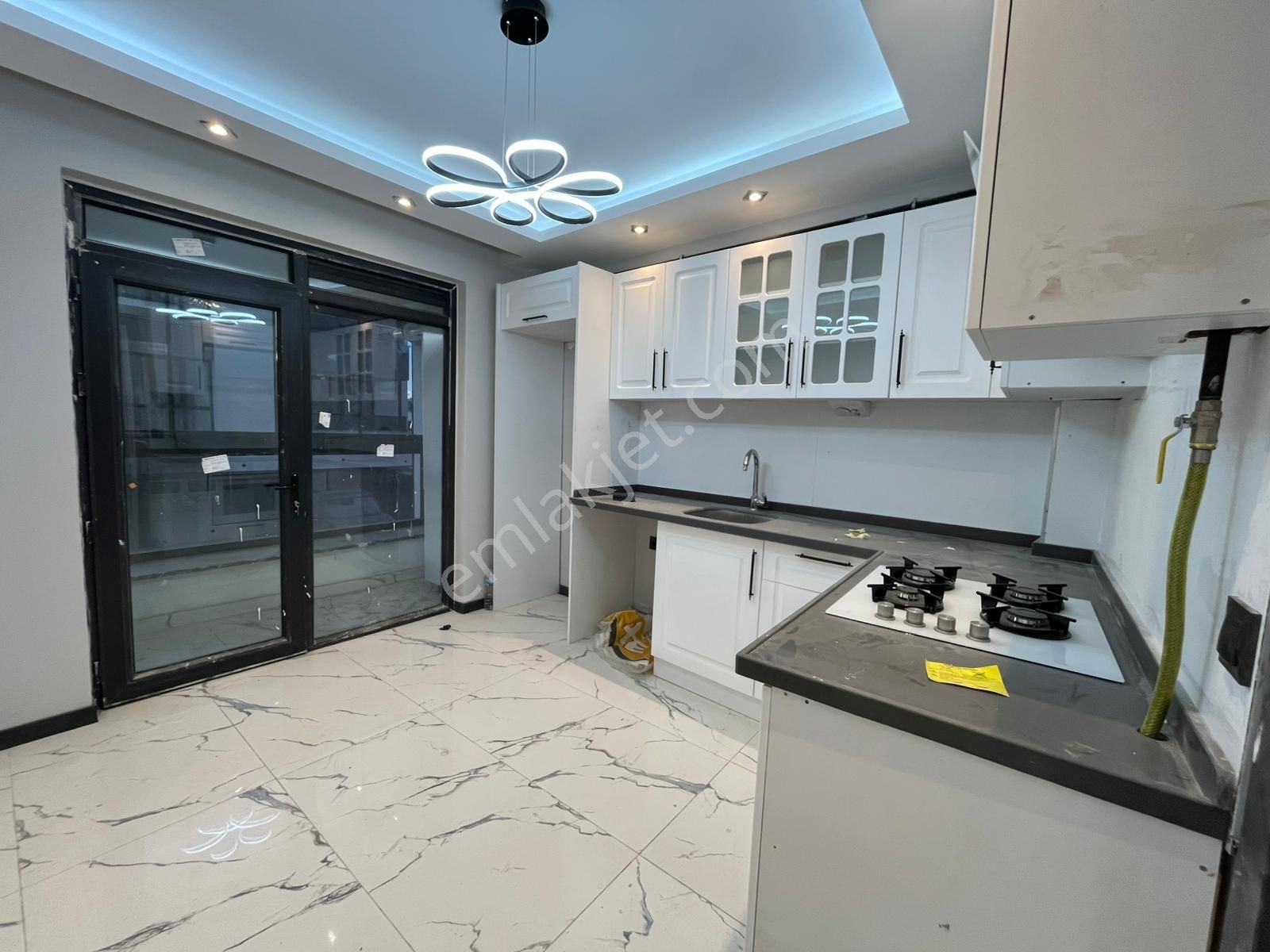 Tuncay Kartal'dan Çamlıca Mh Karanfiller De Fırsat 2+1 - Görsel 21