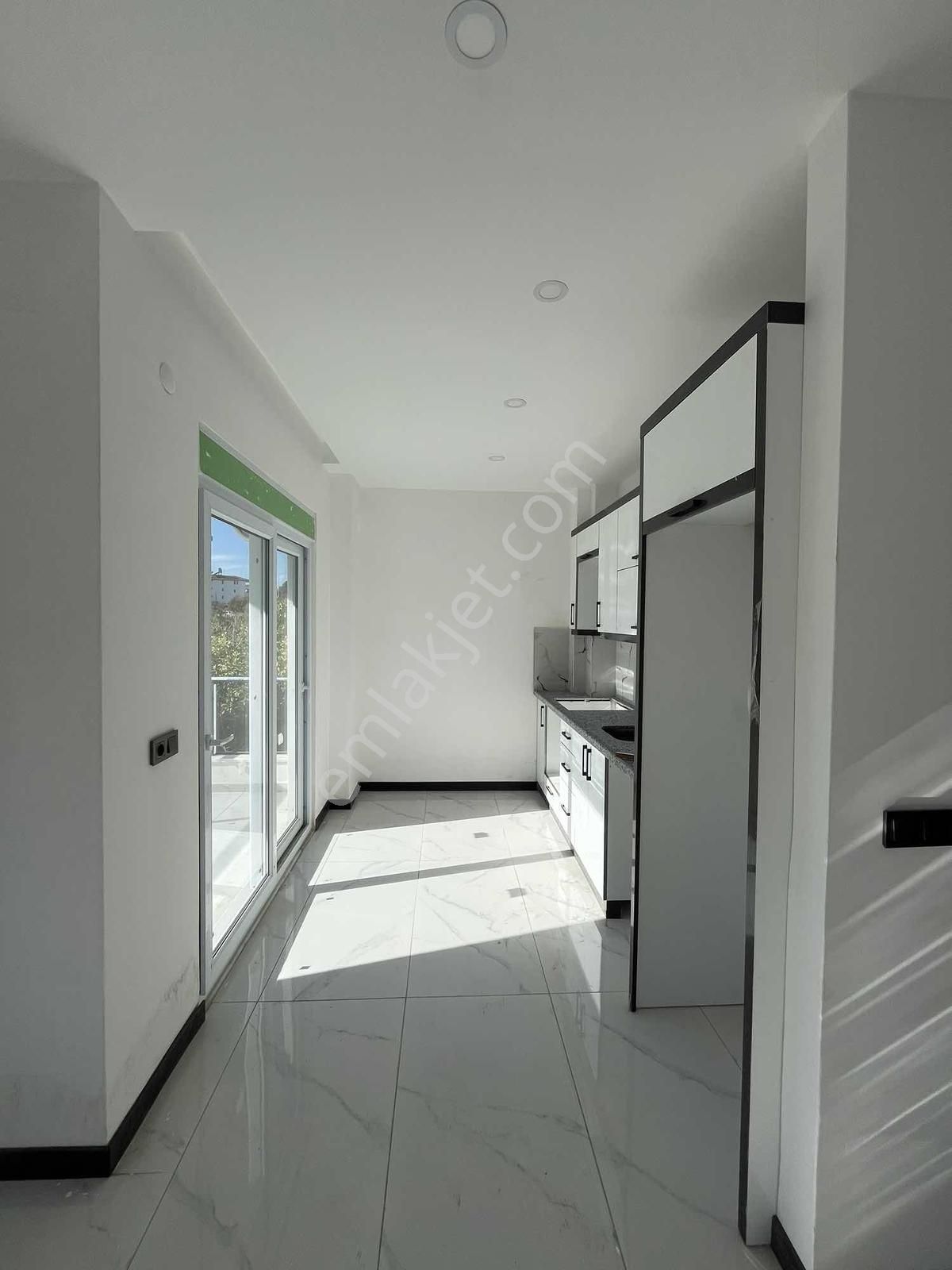 Ewax Property ' Den Satılık 1 + 1 Daire - Görsel 8