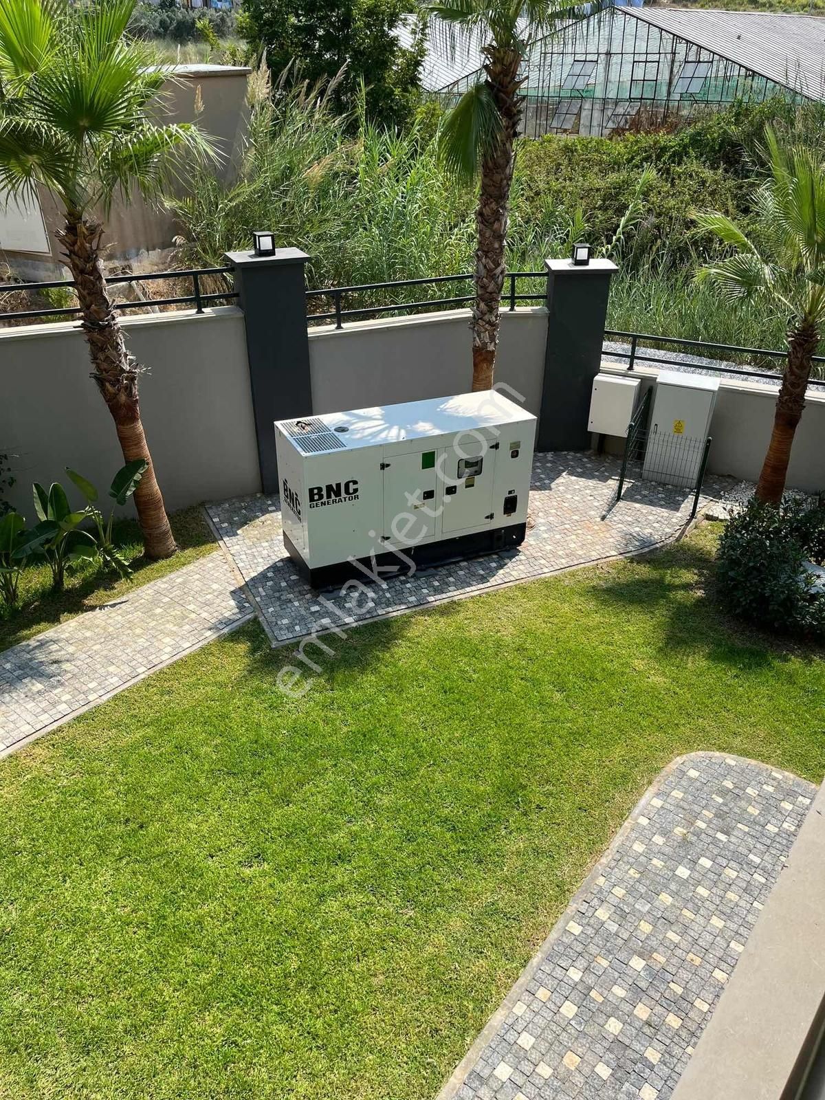 Avsallarda Aidat Dahil Kiralık Lüx 1+1 Çarşı Merkezde - Görsel 19