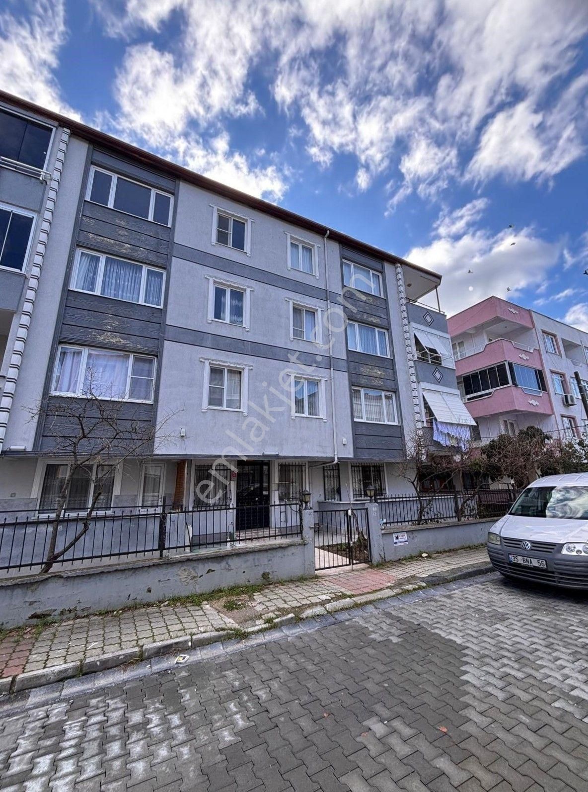 ▀jet Emlaktan Altınkumda Ayrı Mutfaklı Doğalgazlı Kullanışlı 2+1 - Görsel 23