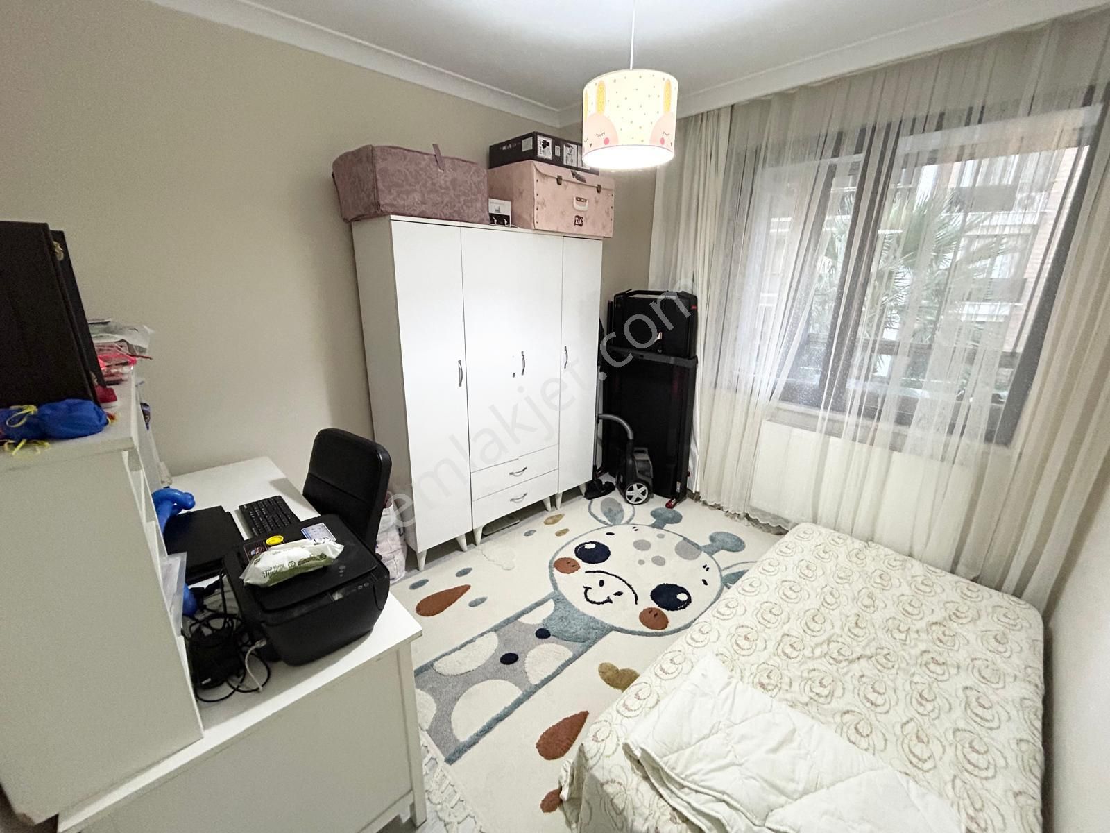 Yükselden Kadıköy'de Satılık Ayrı Mutfaklı Ebeveyn Banyolu Lux 3+1 Daire - Görsel 3