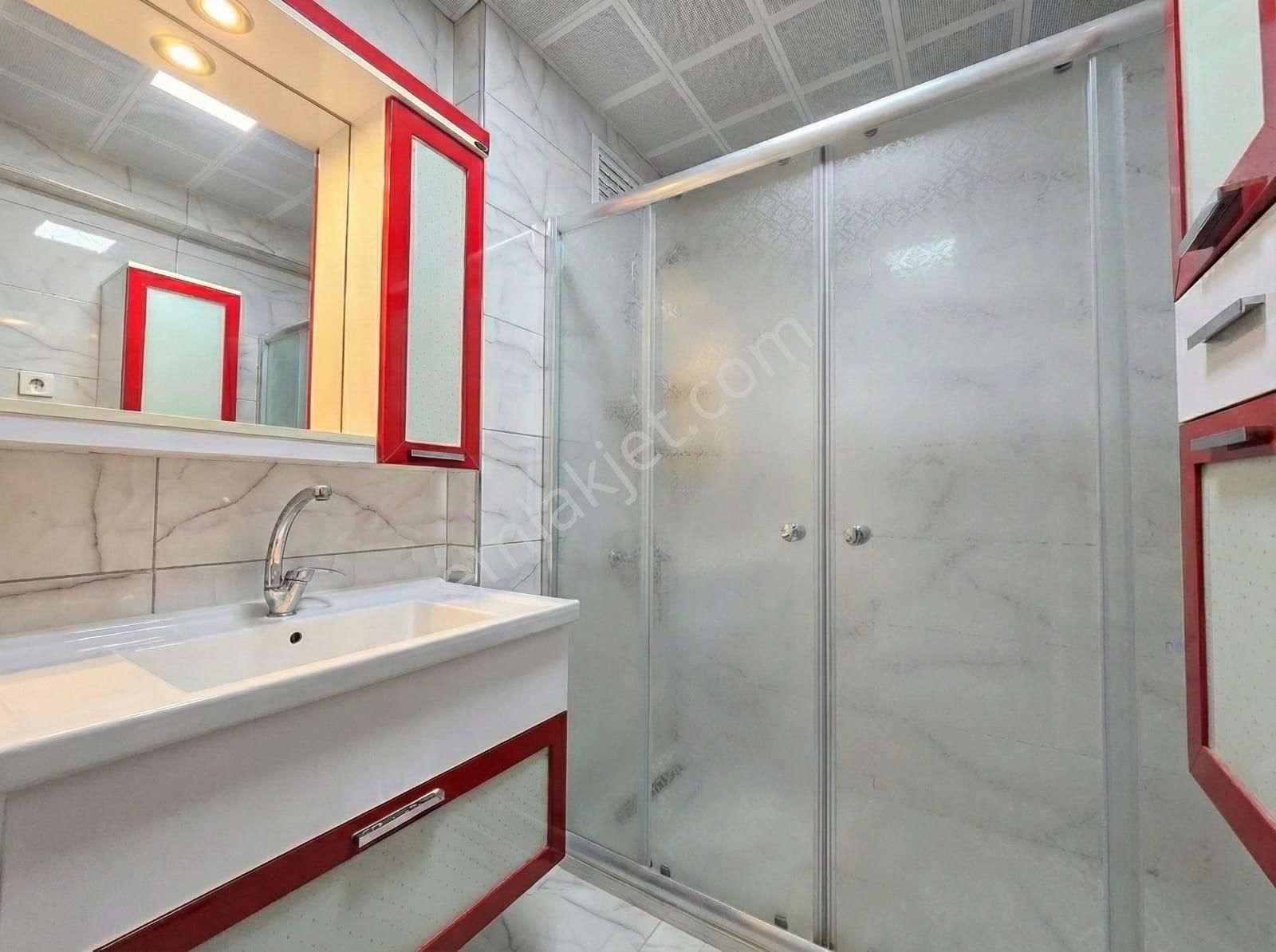 Lizbon Caddesi Yanı, Full Yapılı Ve Geniş: 120 M²net 3+1 Fırsat Daire! - Görsel 10