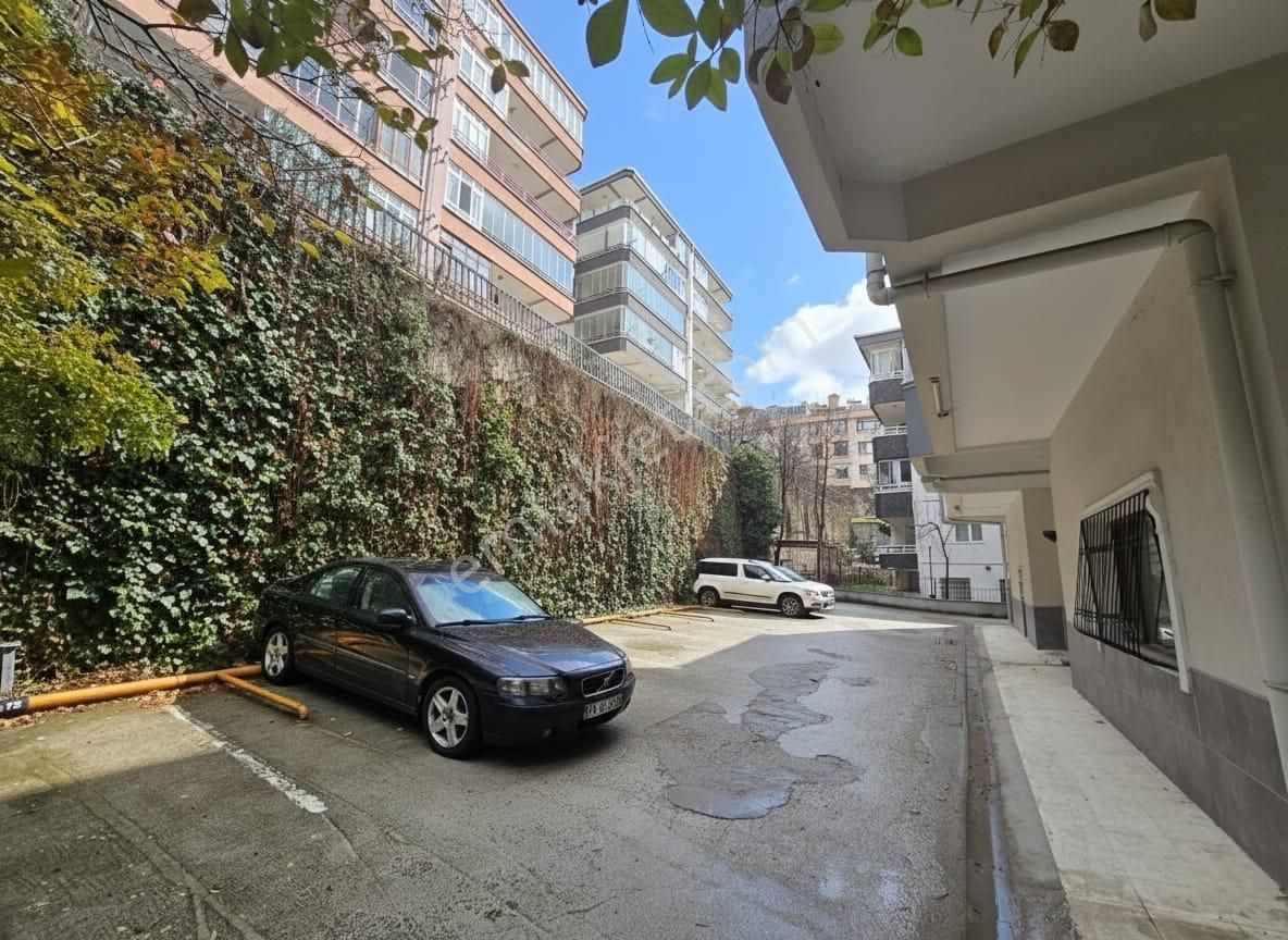 Lizbon Caddesi Yanı, Full Yapılı Ve Geniş: 120 M²net 3+1 Fırsat Daire! - Görsel 24