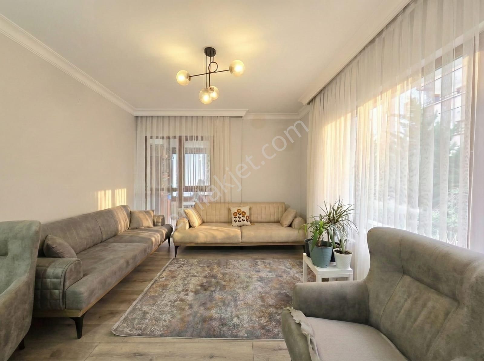 Lizbon Caddesi Yanı, Full Yapılı Ve Geniş: 120 M²net 3+1 Fırsat Daire! - Görsel 4