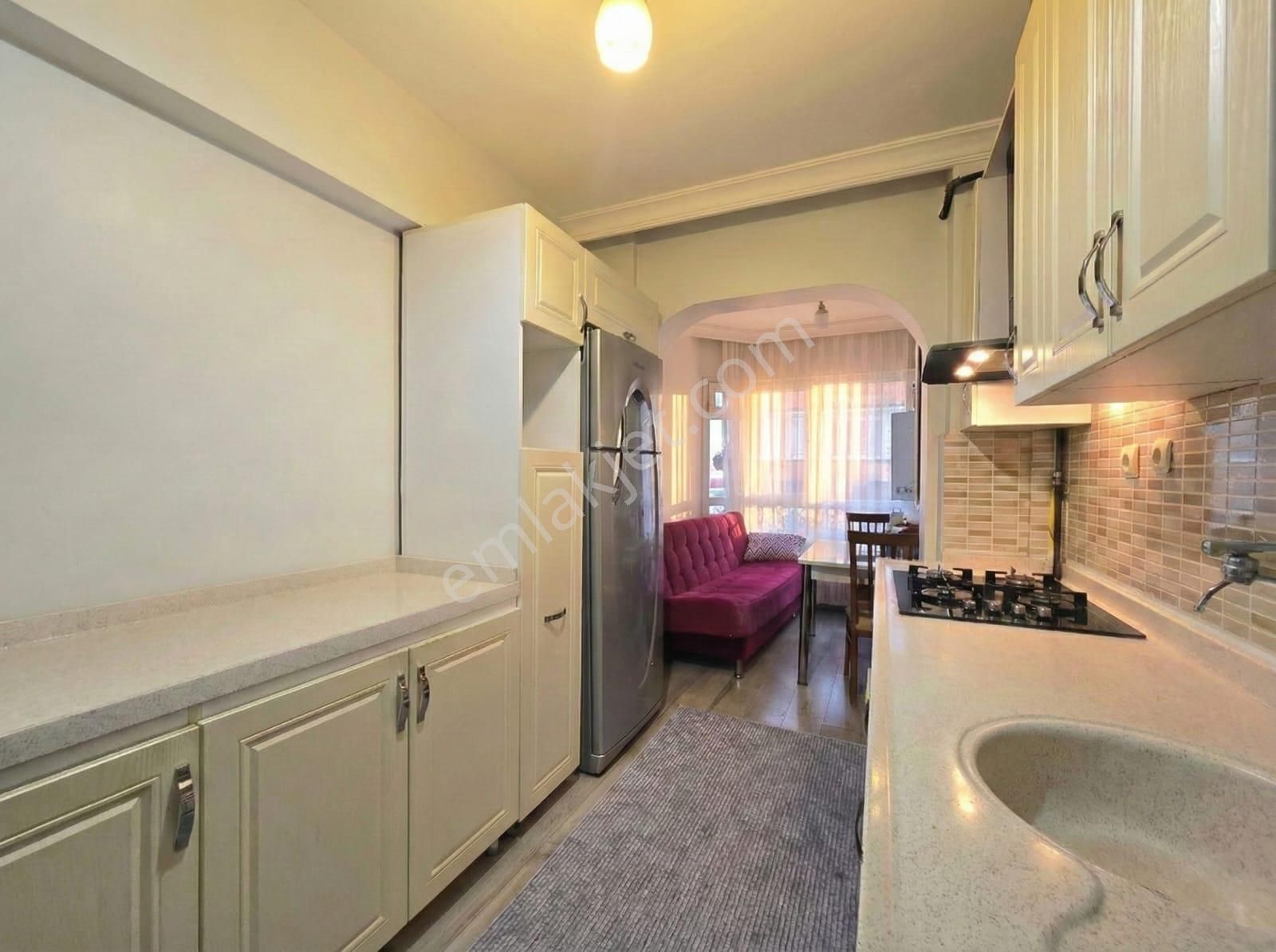 Lizbon Caddesi Yanı, Full Yapılı Ve Geniş: 120 M²net 3+1 Fırsat Daire! - Görsel 8