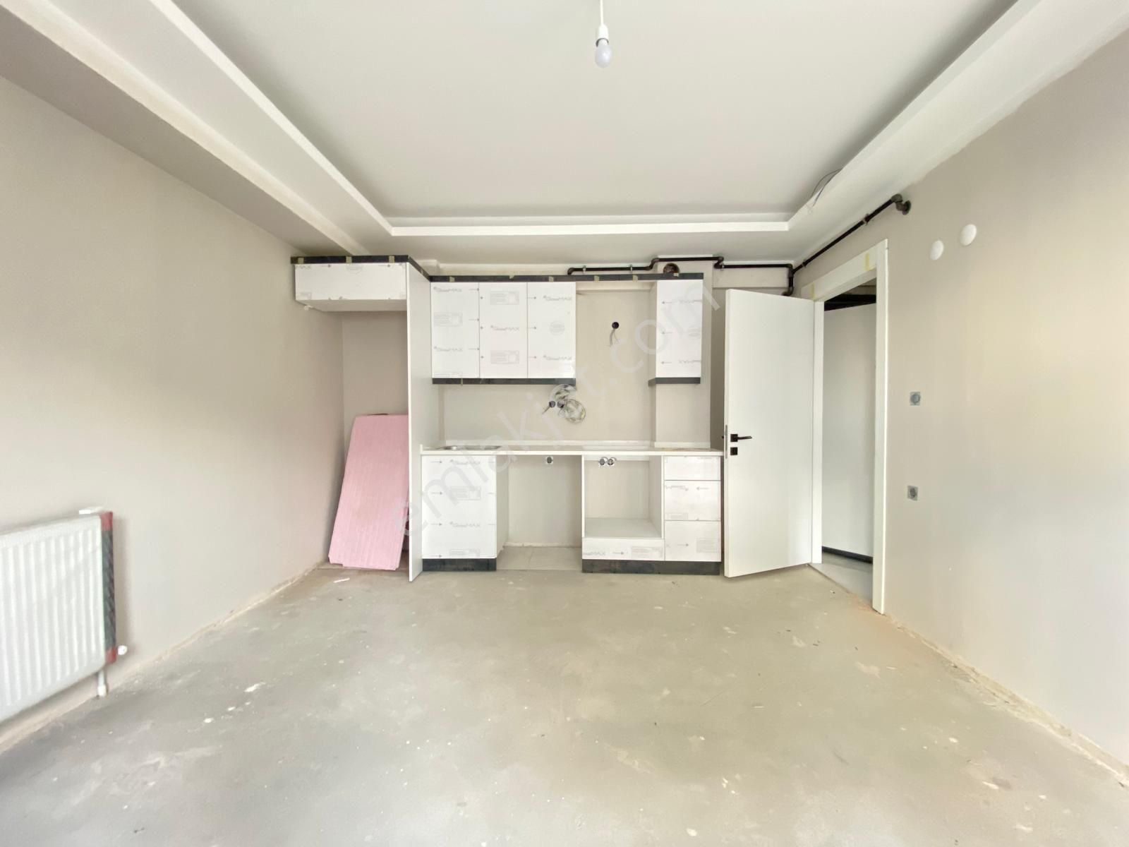 Koşu İzban Yakını 2+1 Arakat Sıfır Satılık Daire