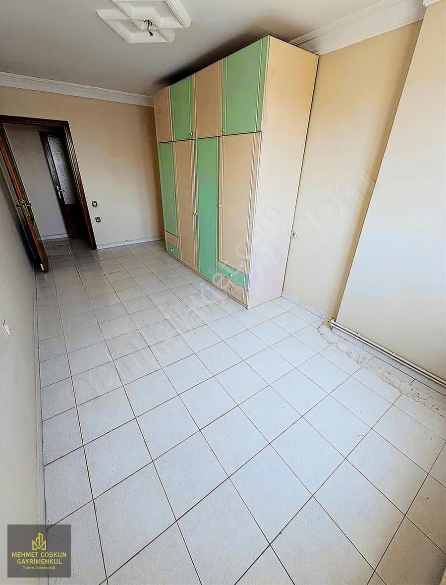 K.evren Semt Pazarı Karşısı D.gazlı Geniş Kiralık 4+1 Daire - Görsel 4