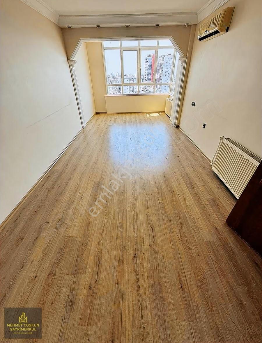 K.evren Semt Pazarı Karşısı D.gazlı Geniş Kiralık 4+1 Daire - Görsel 12