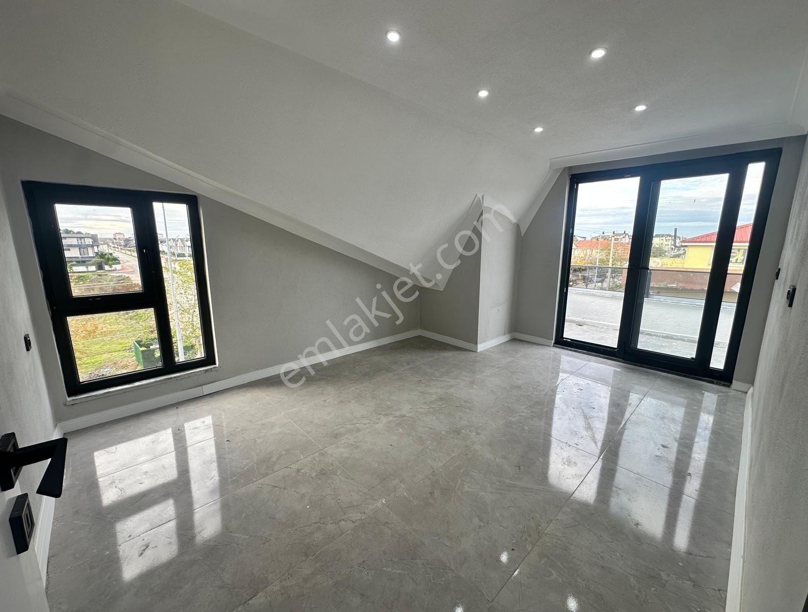 Sakarya Kocaalide Deniz Manzaralı 2+1 Dubleks Daire - Görsel 9