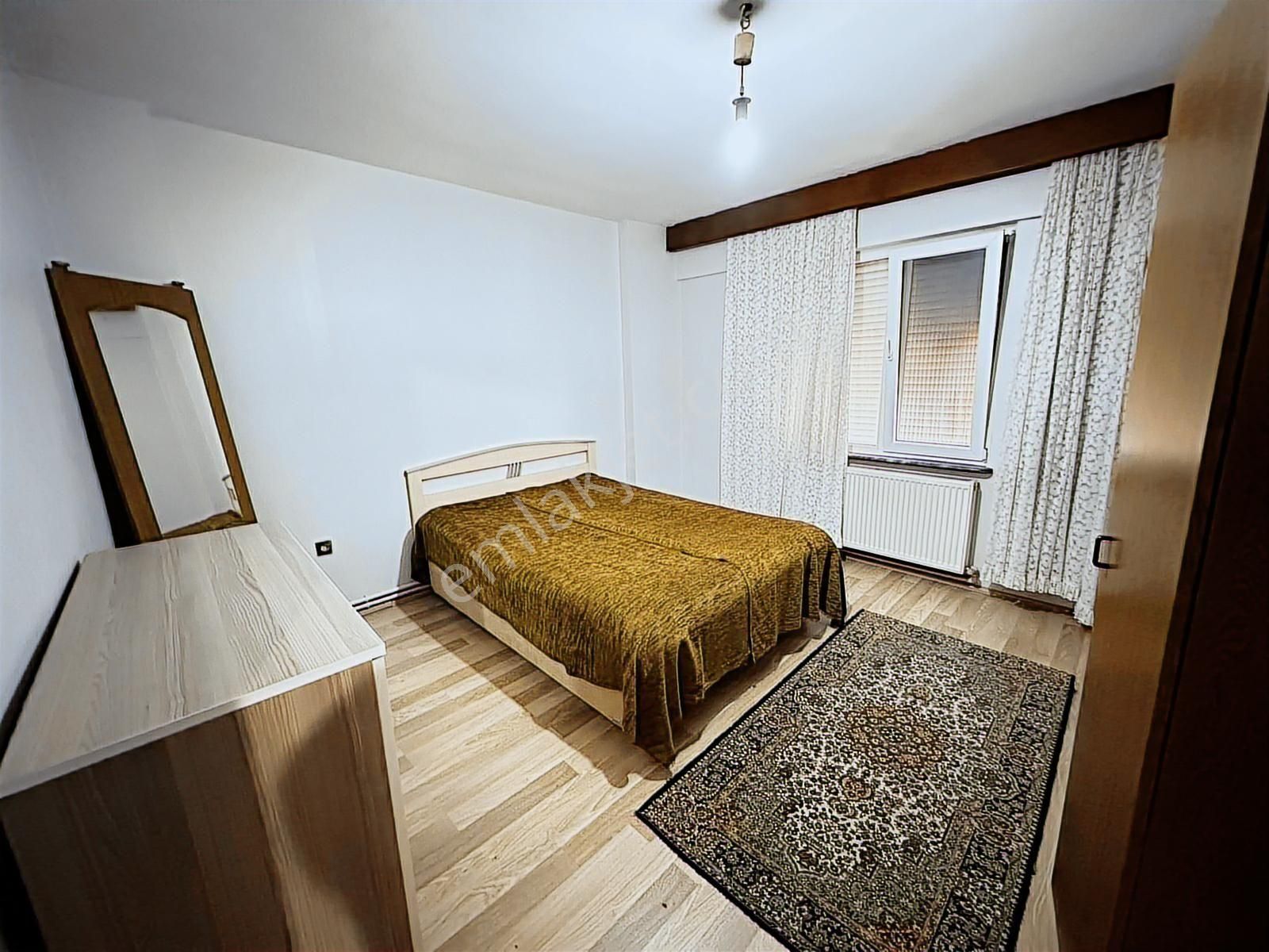 Silivri Lisesine 60 Mt Mesafede Satılık Eşyalı Daire - Görsel 6