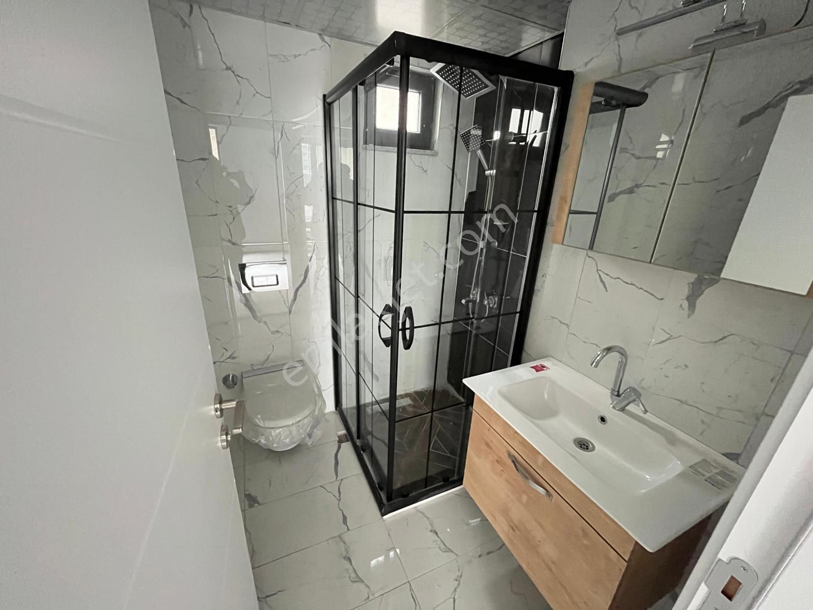 Tuncay Kartal 'dan Çamlıca Mh De Özel Garajlı İskanlı Fırsat 3+1 - Görsel 17