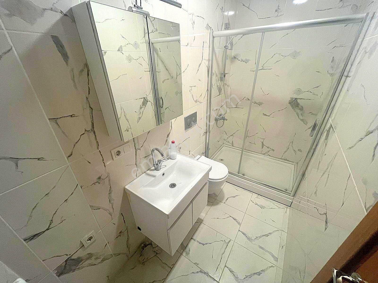 ▃birikim▃ Çınar'da 3 Yıllık Binada Ara Kat Ön Cephe Balkonlu 2+1 - Görsel 19