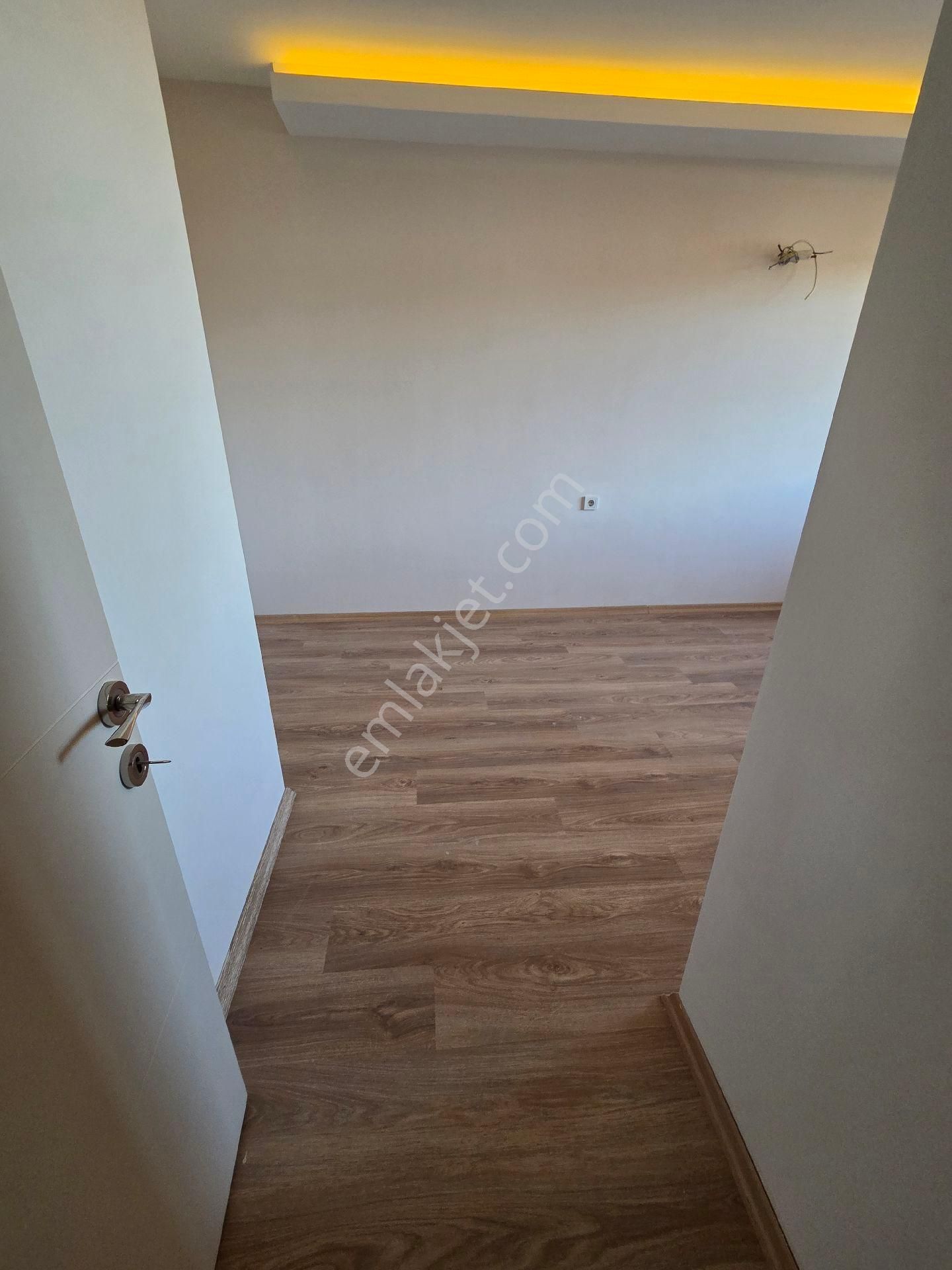 Bornova Merkez Ultra Lüx Yeni Bina 2+1 Kapalı Mutfak Otopark - Görsel 23