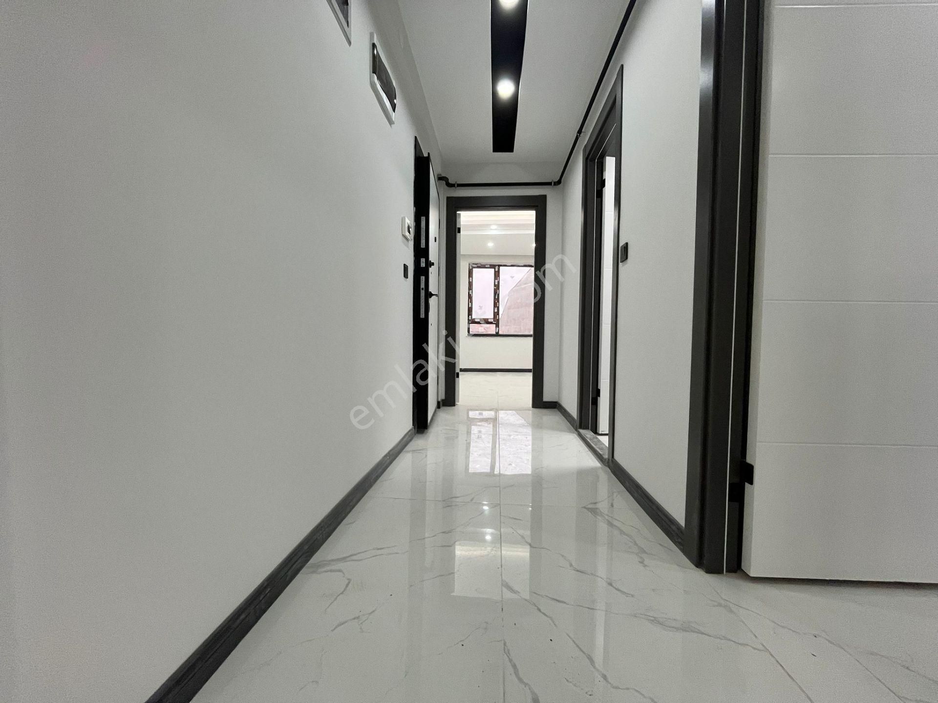 Çamlıca Mah De Cadde Yakını Önü Açık Ferah 2+0 Fırsatı - Görsel 14