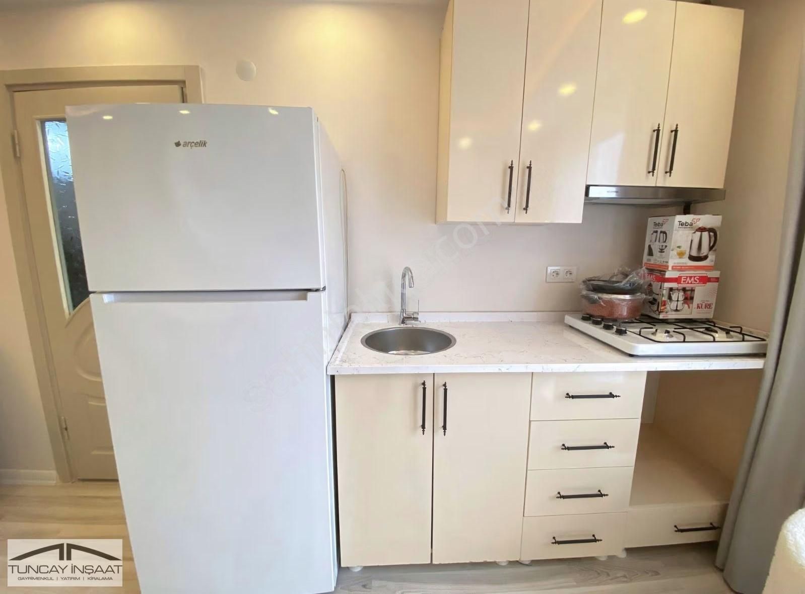 Tuncay'dan Eyüpsultan'da Tramvaya 15dk 2+1 Eşyalı - Görsel 17