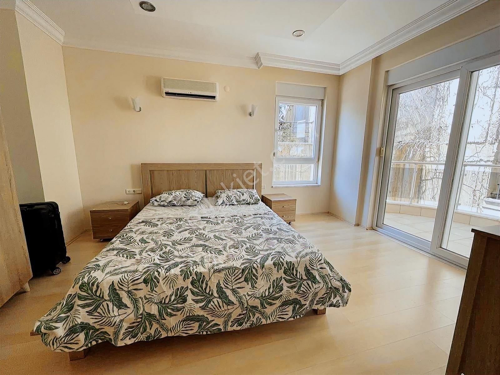 Alanya Tepe De Full Manzaralı 3+1 Dublex - Görsel 17