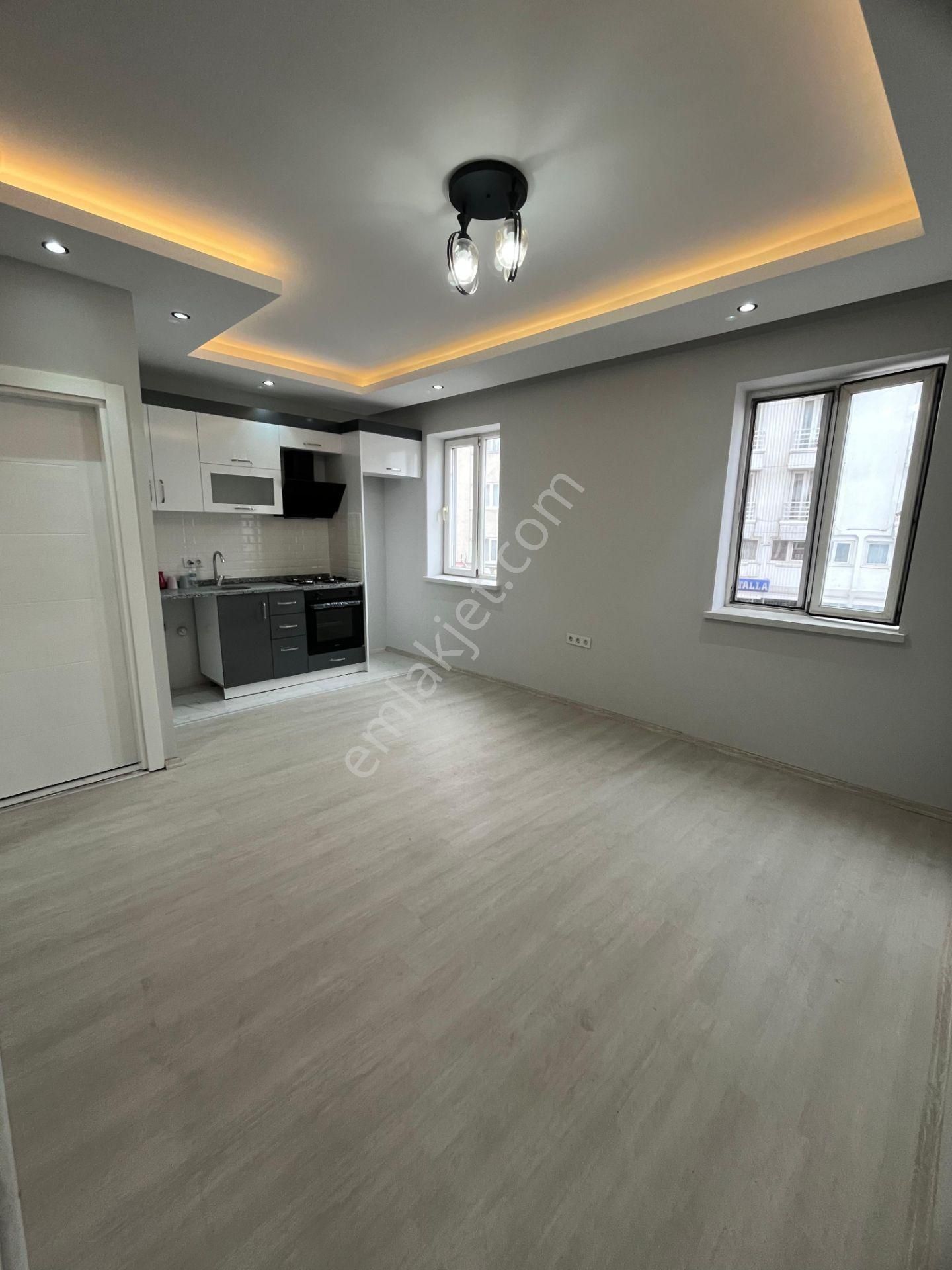 Cebesoy Caddesi Üzeri İçi Yapılı 2+1 - Görsel 5