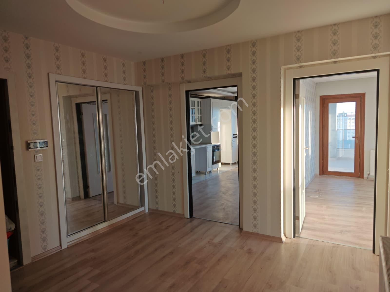 Başpınar'da Çok Katlı Sitede Full Yapılı 150 M2 3+1 5.kat Satılık Daire !! - Görsel 13