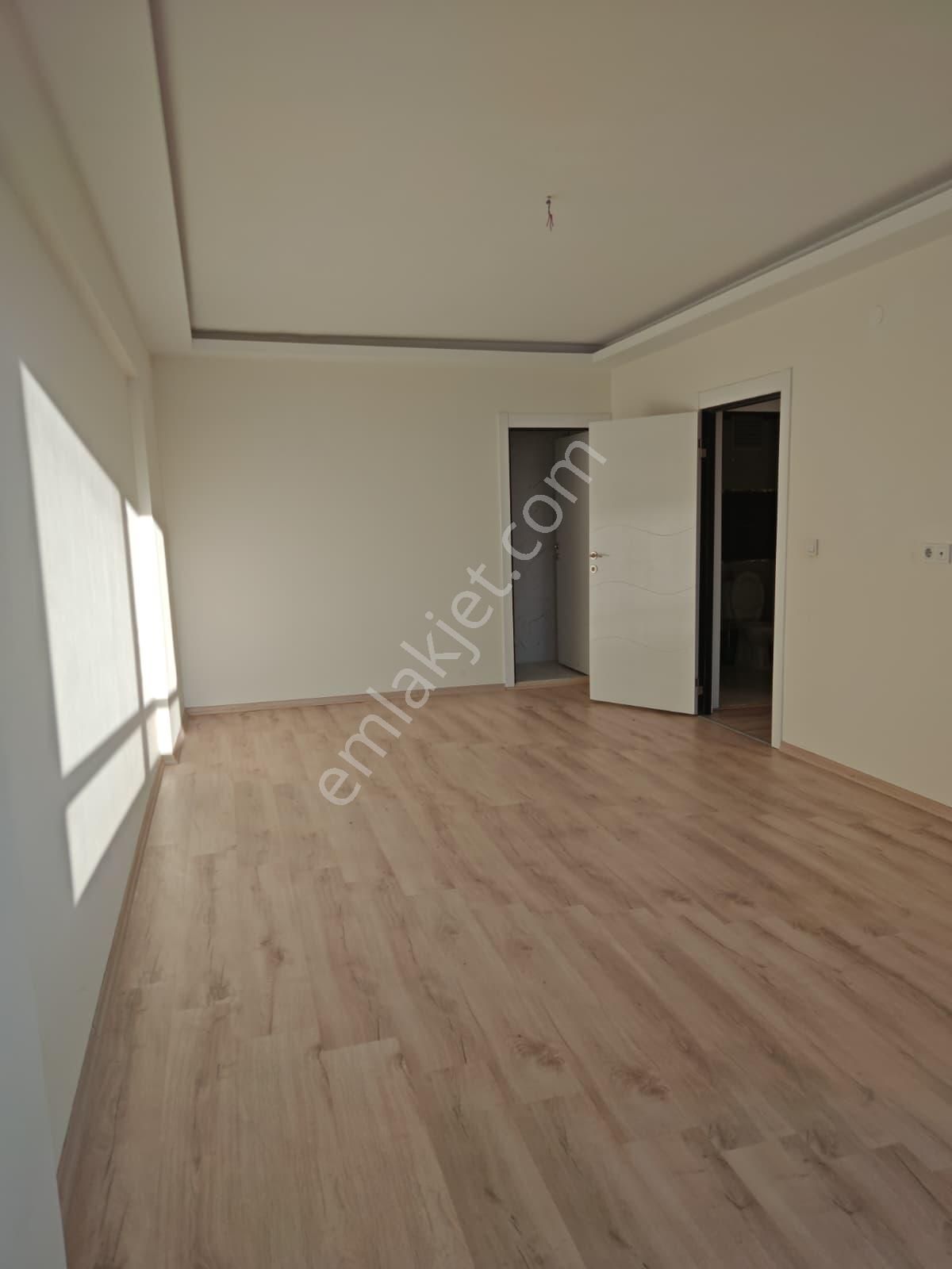 Başpınar'da Çok Katlı Sitede Full Yapılı 150 M2 3+1 5.kat Satılık Daire !! - Görsel 12