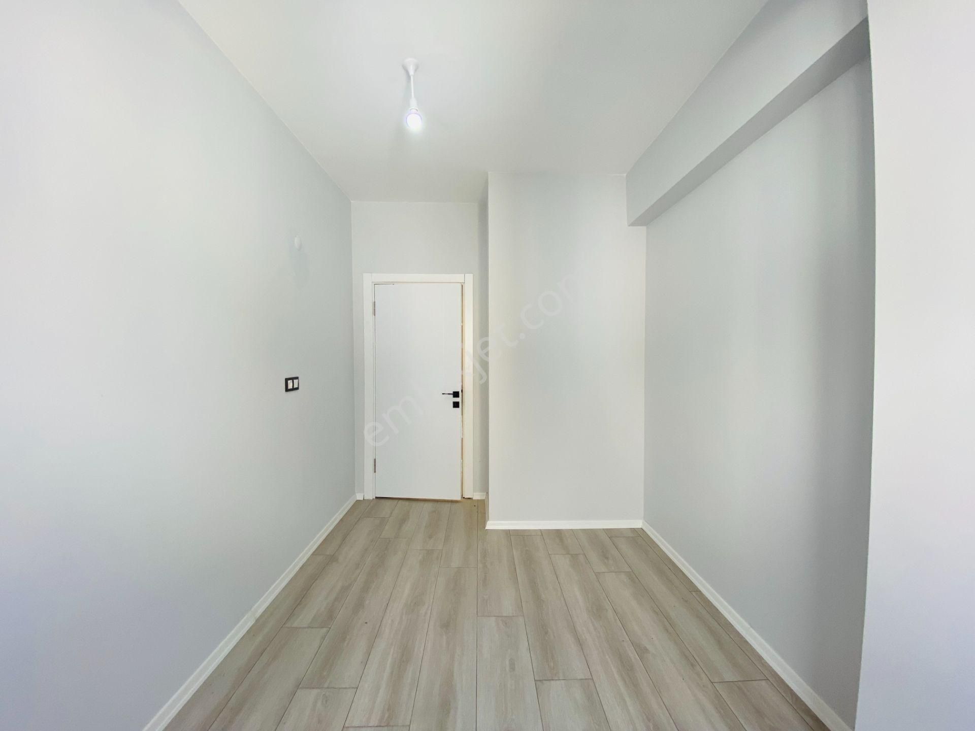 Güven'den Kapaklı'da Caddeye Yakın,kapalı Otoparklı 2+1 Daire - Görsel 19