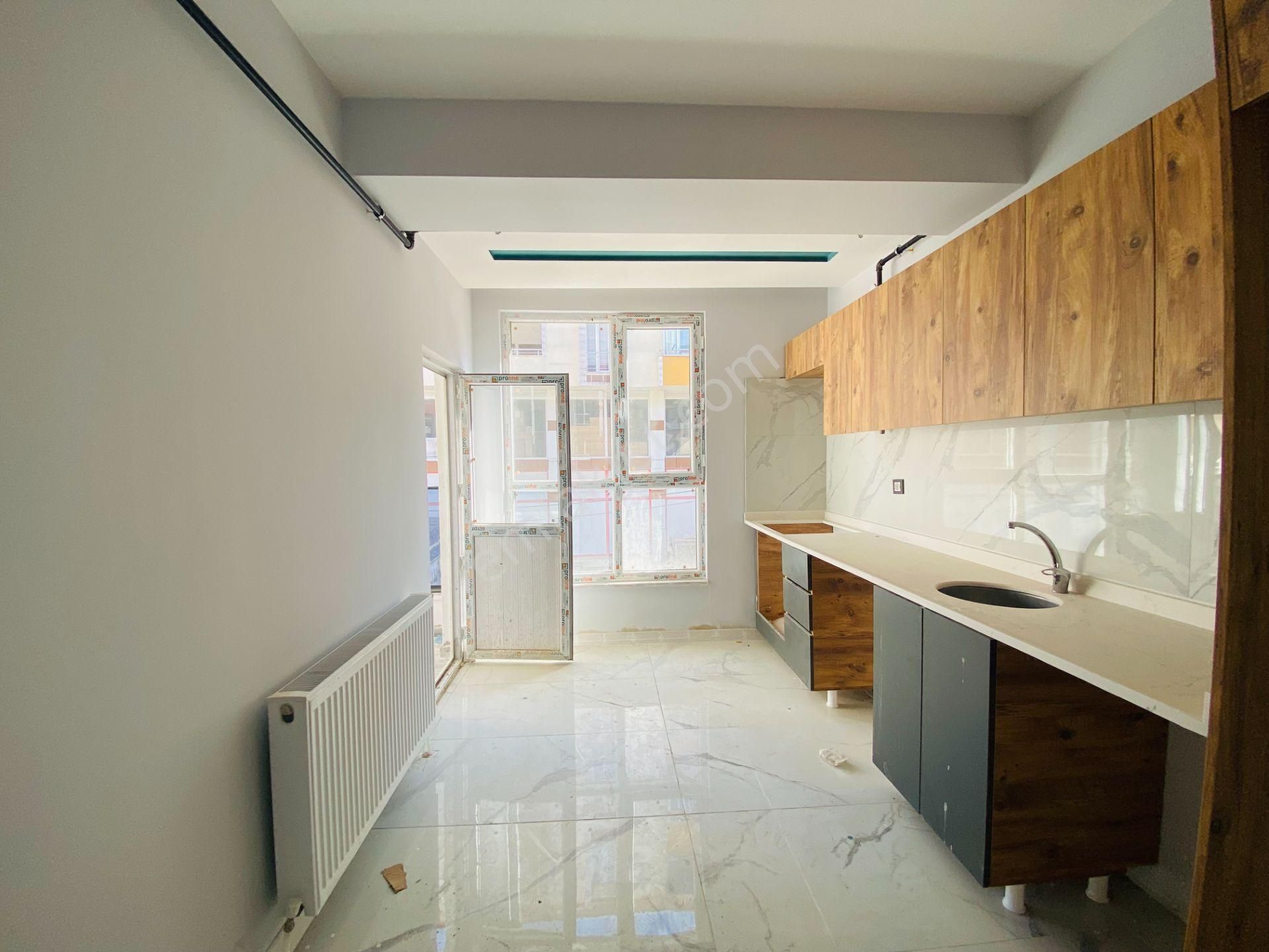 Güven'den Kapaklı'da Caddeye Yakın,kapalı Otoparklı 2+1 Daire - Görsel 14