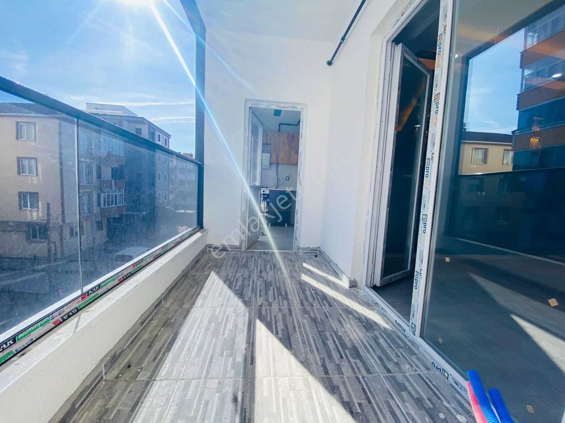 Güven'den Kapaklı'da Caddeye Yakın,kapalı Otoparklı 2+1 Daire - Görsel 8