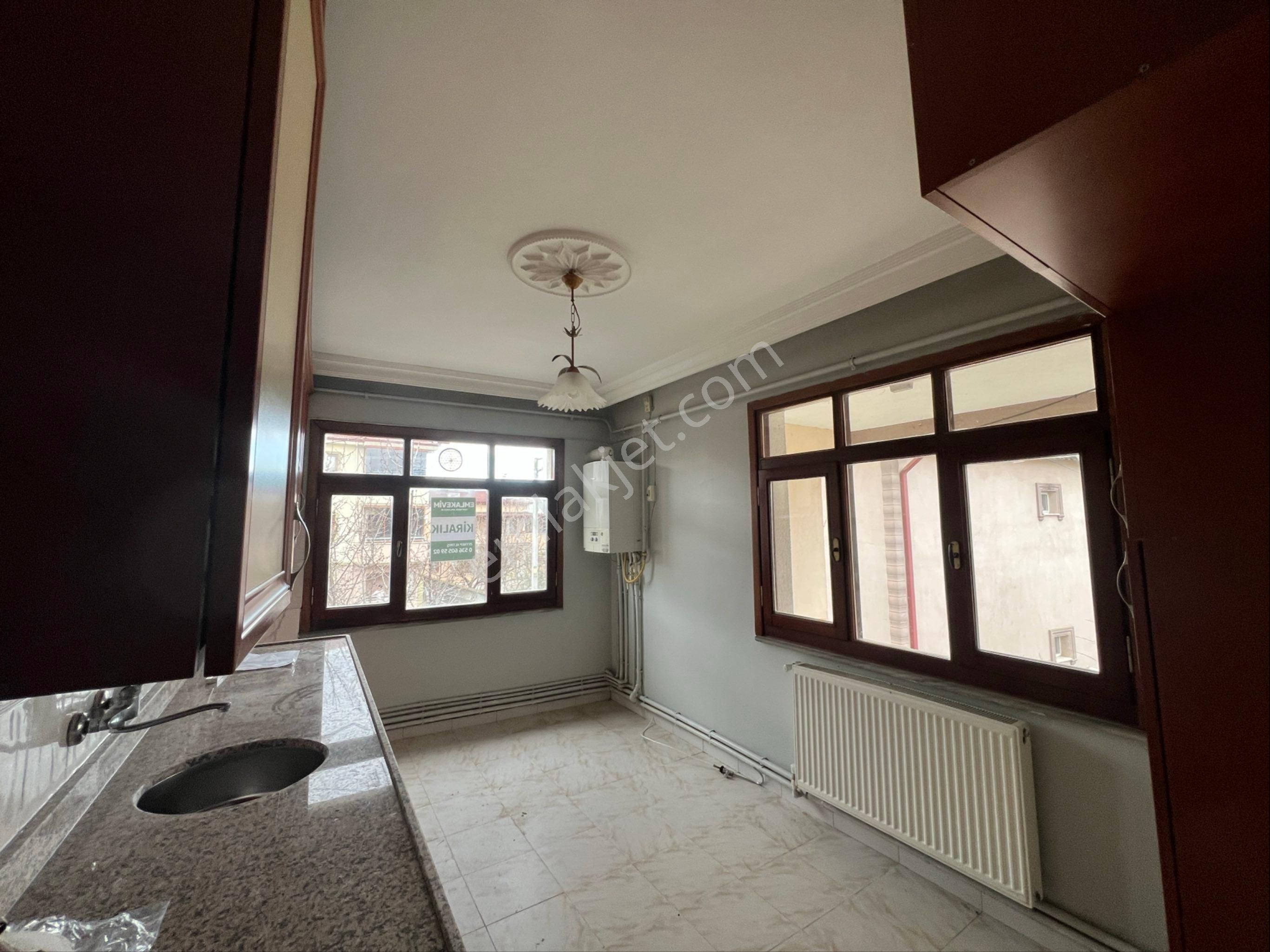 Emlakevim - Sakarya Hendek Yeni Mahalle'de 4+1 Kiralık Daire !! - Görsel 5
