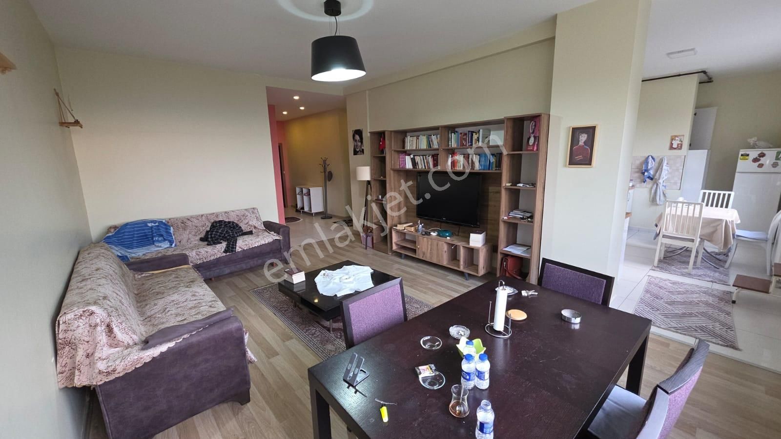 Büyükçekmece Pınartepe Gürpınar Eşyalı 2+1 85 M² Deniz Manzaralı - Görsel 2