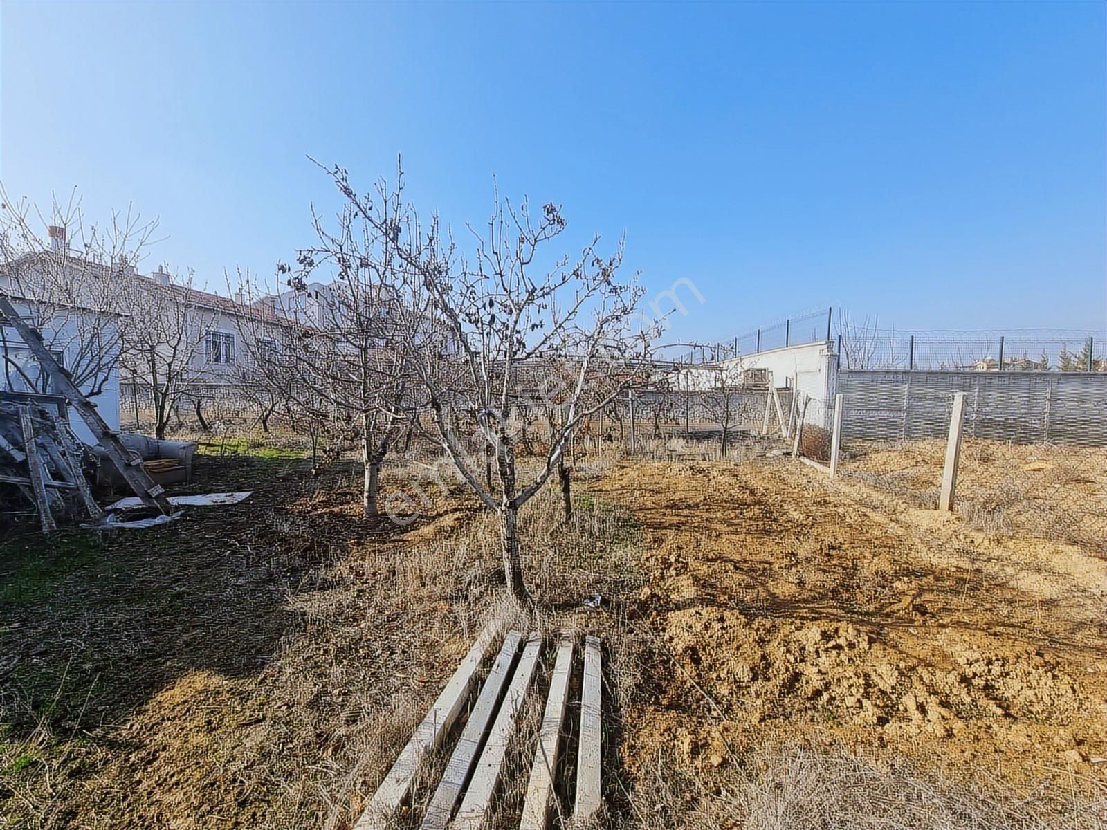 Harmancık'ta Satılık 700 M² İmarlı Arsa - Görsel 4