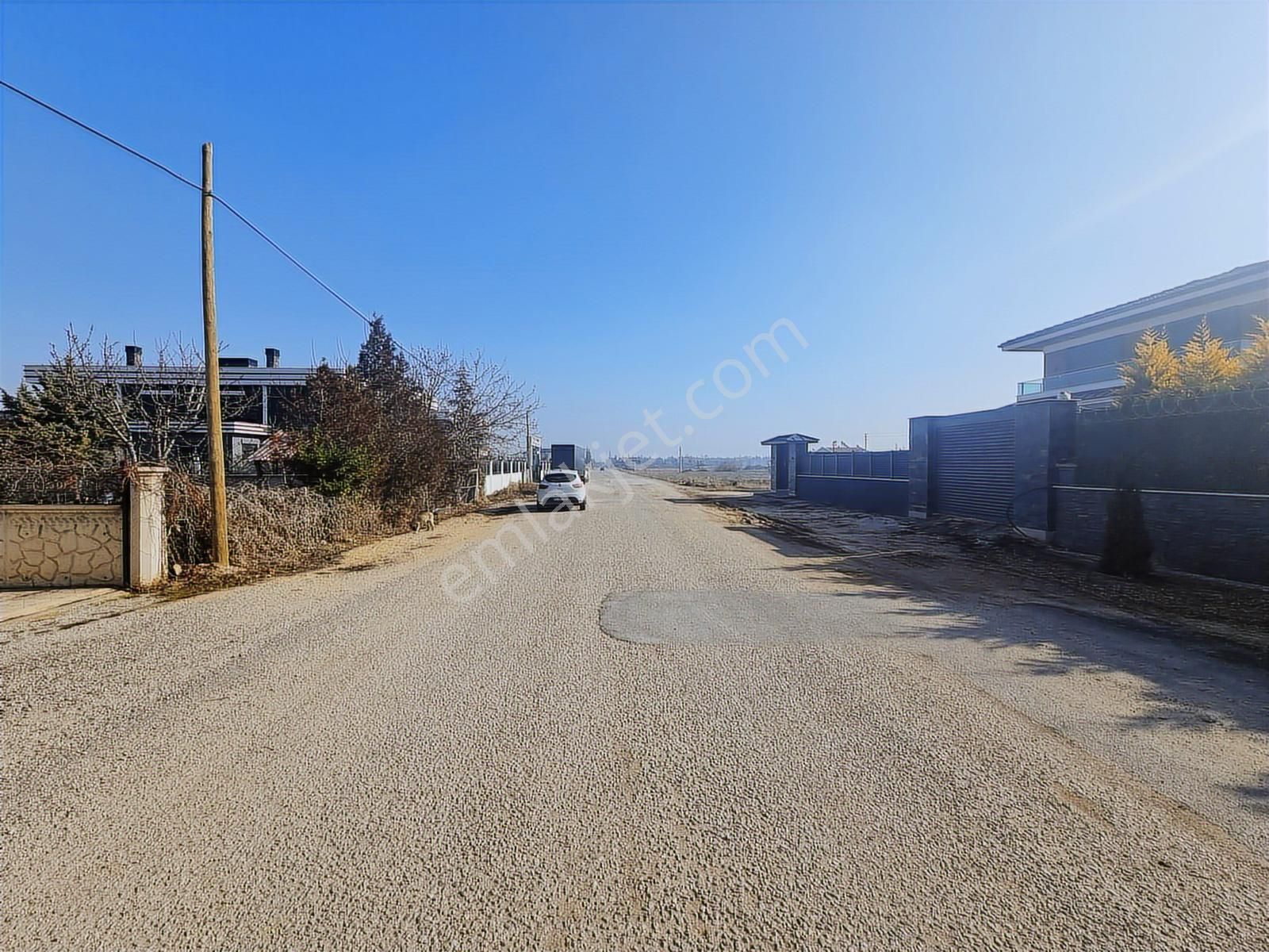 Harmancık'ta Satılık 700 M² İmarlı Arsa - Görsel 25