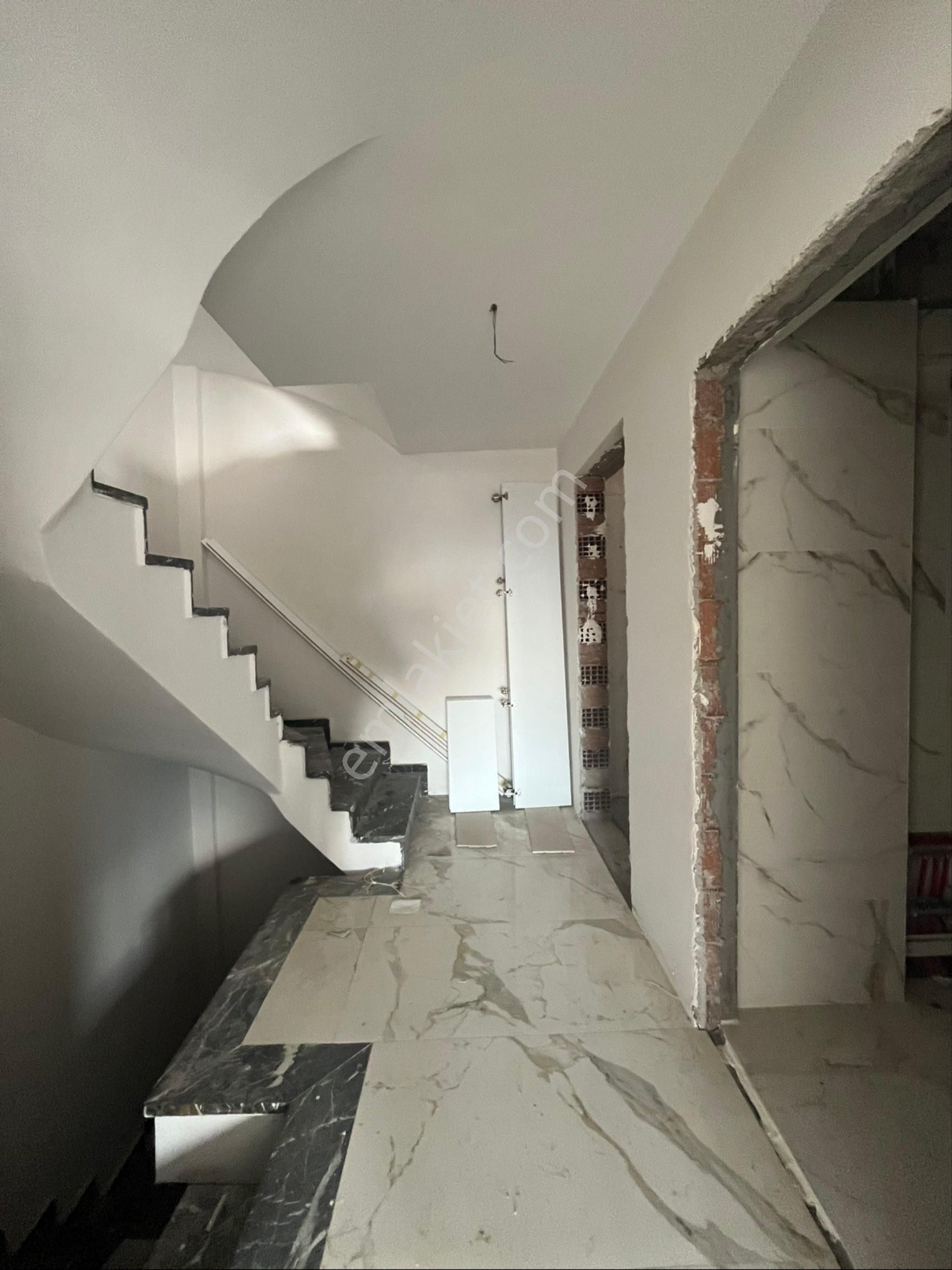 İzmir Buca Kaynaklar Merkez Mah 5 Katlı Satılık Lüks Dubleks - Görsel 9