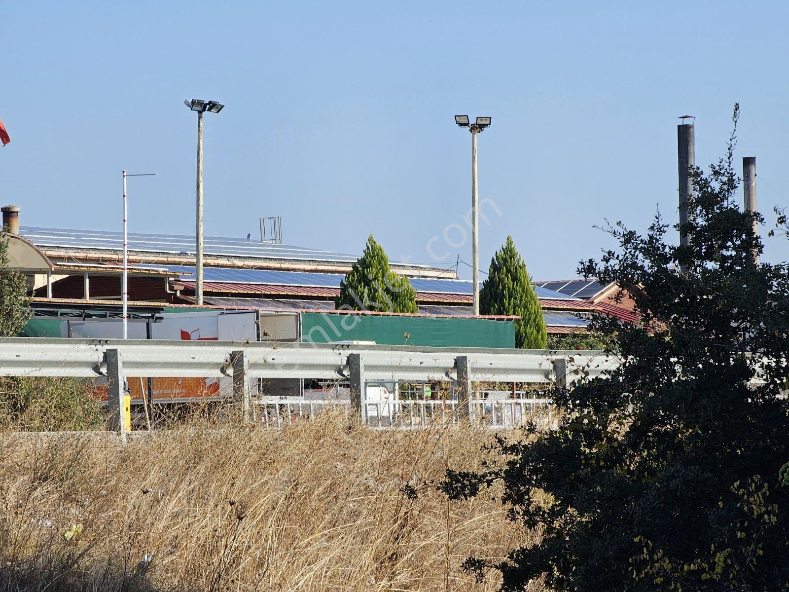 İzmir Çanakkale Karayoluna 150 Mt Cephe Olan Takasla Açık Tarla - Görsel 31