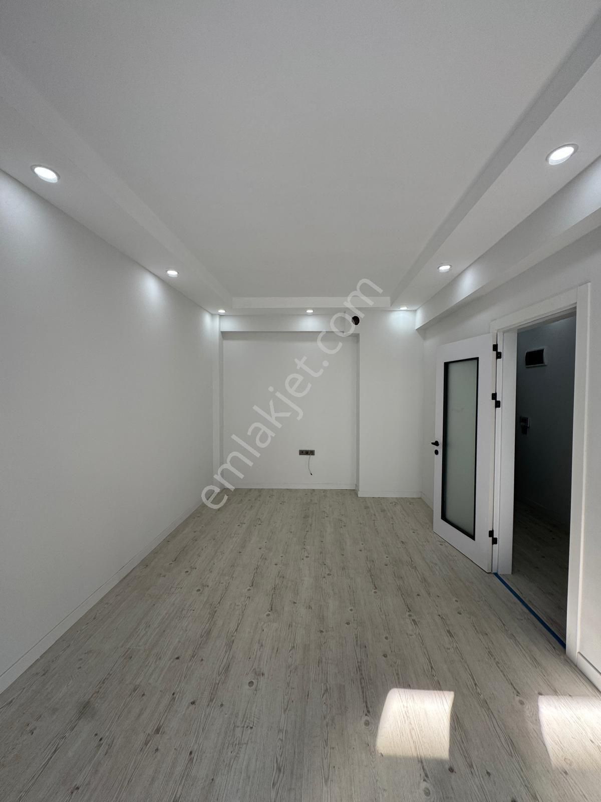 Edremit Askeri Lojman Civarında Sıfır - Görsel 3