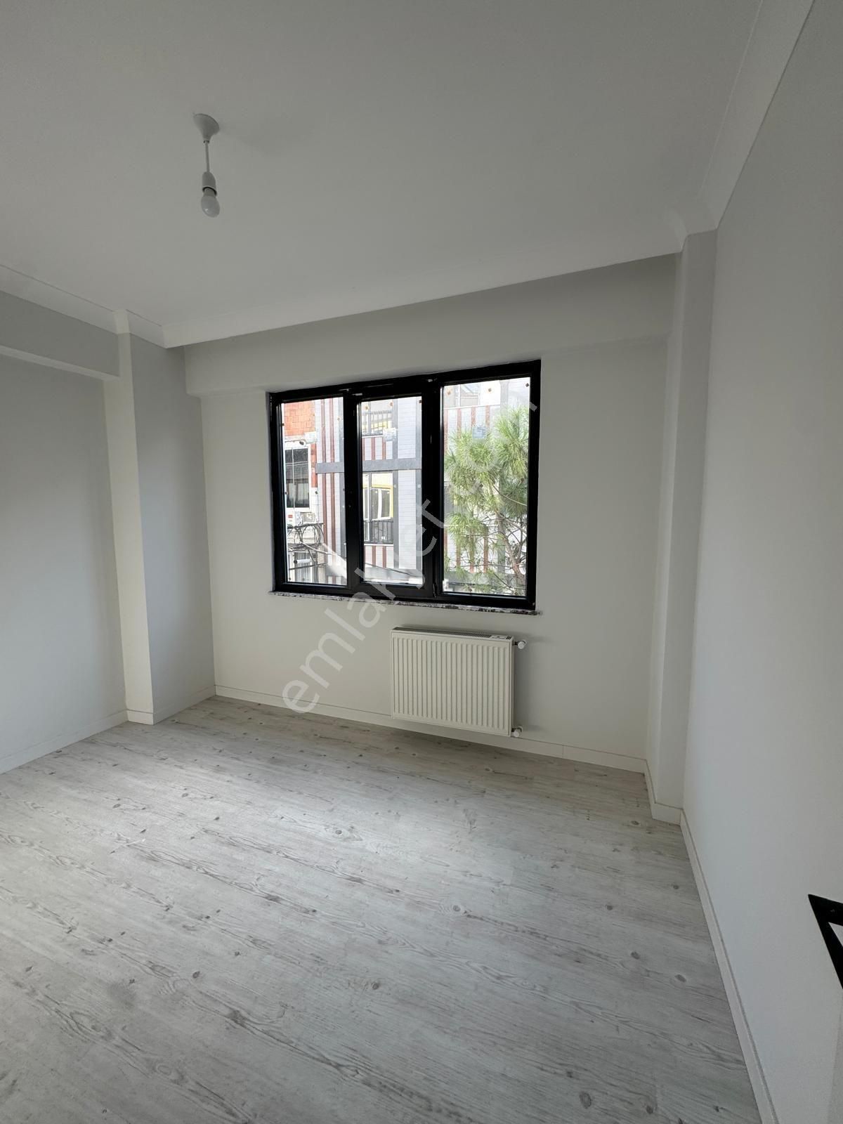 Edremit Askeri Lojman Civarında Sıfır - Görsel 18